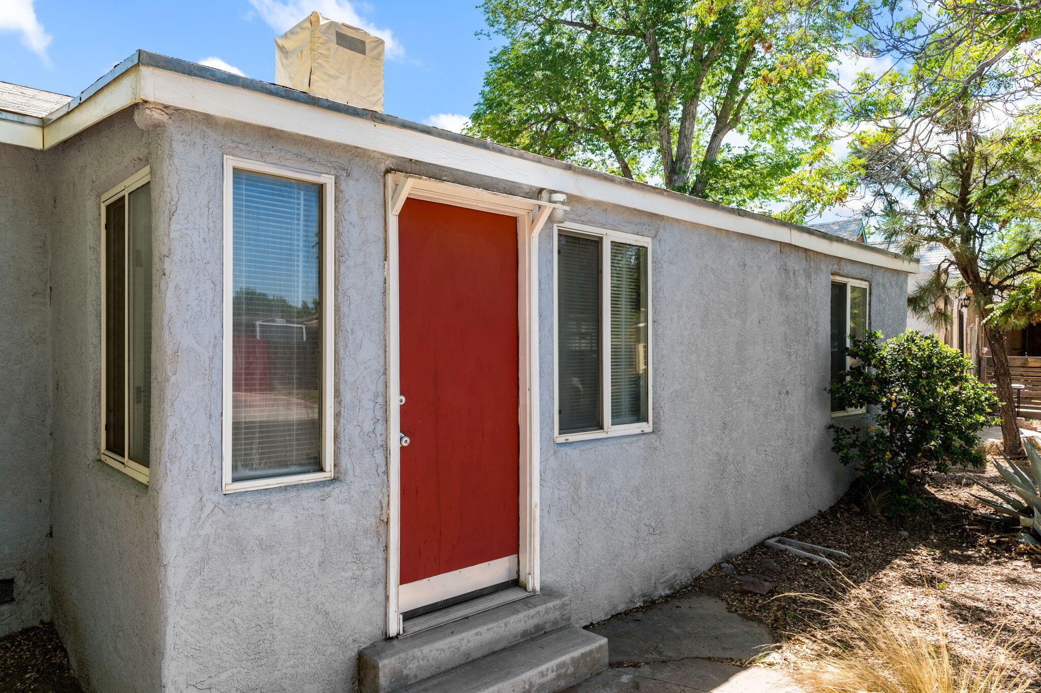 1004 Santa Fe Avenue SW