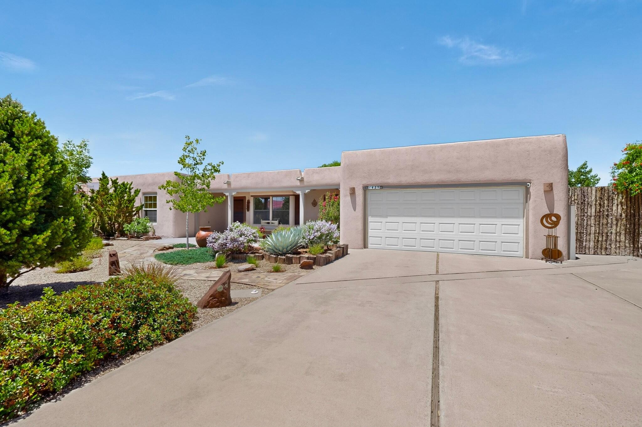 1425 Crestview Drive SW