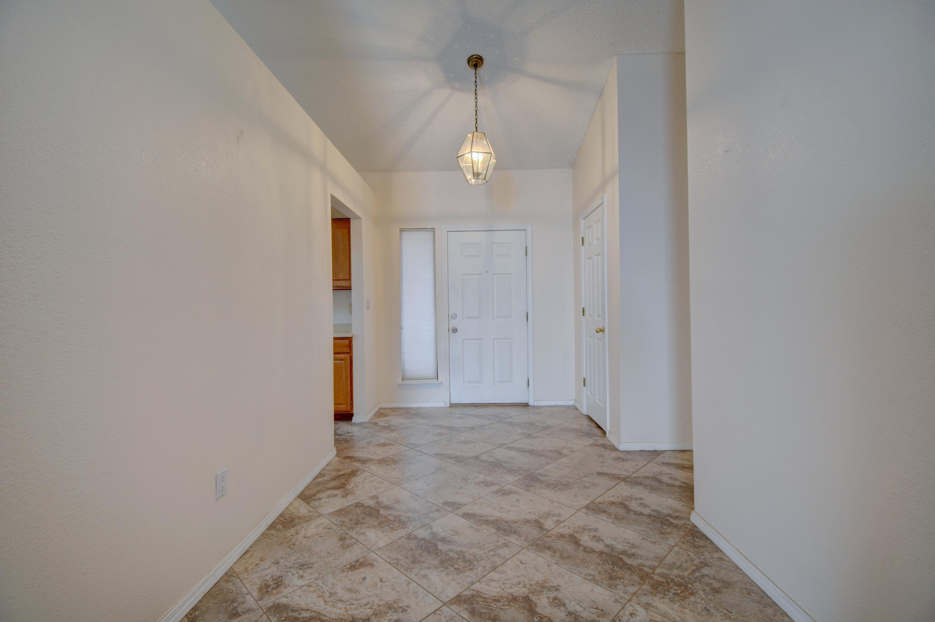 6908 Sweetbrier Avenue NW