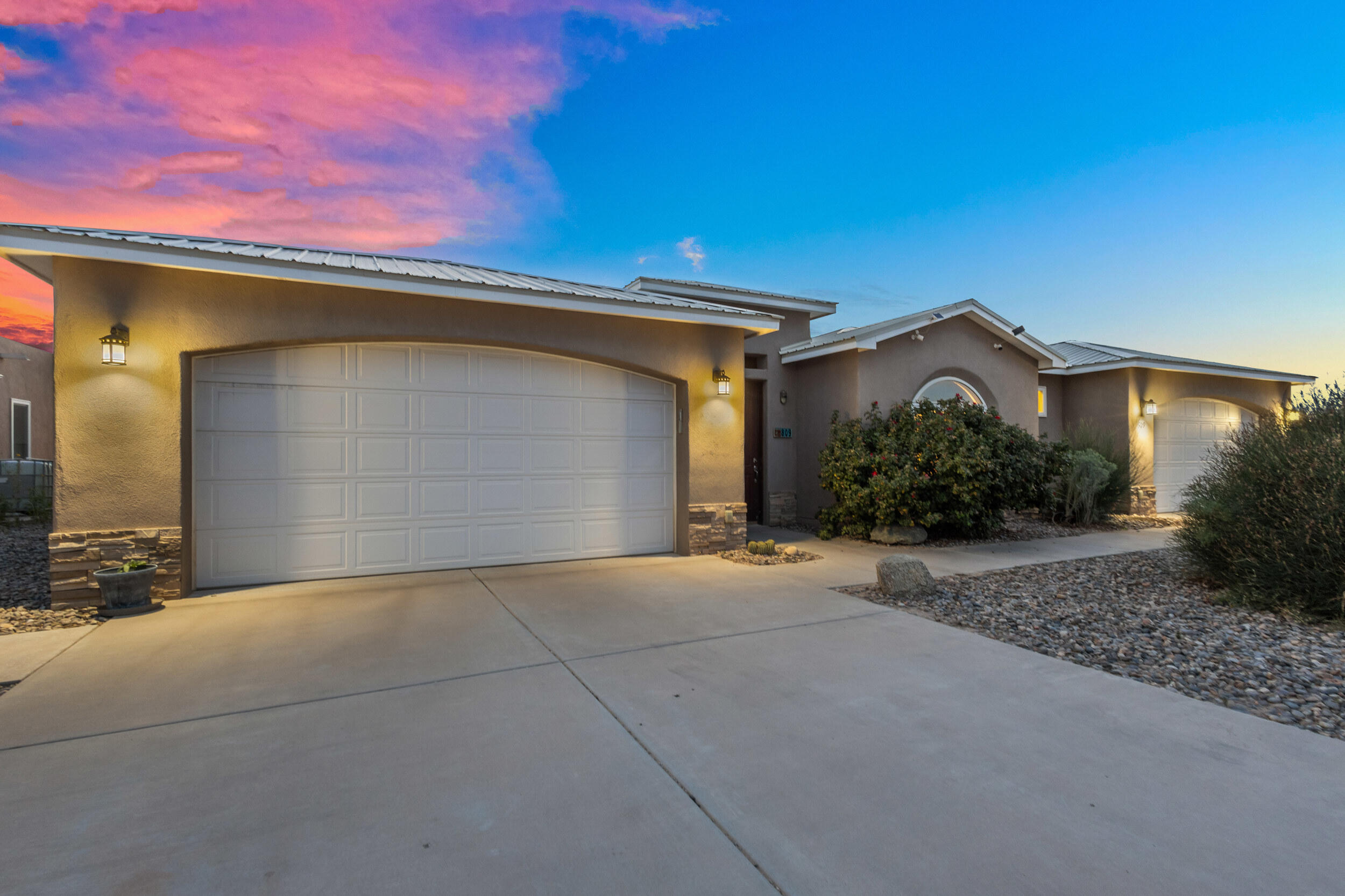 809 7th Street, Rio Rancho, New Mexico image 3