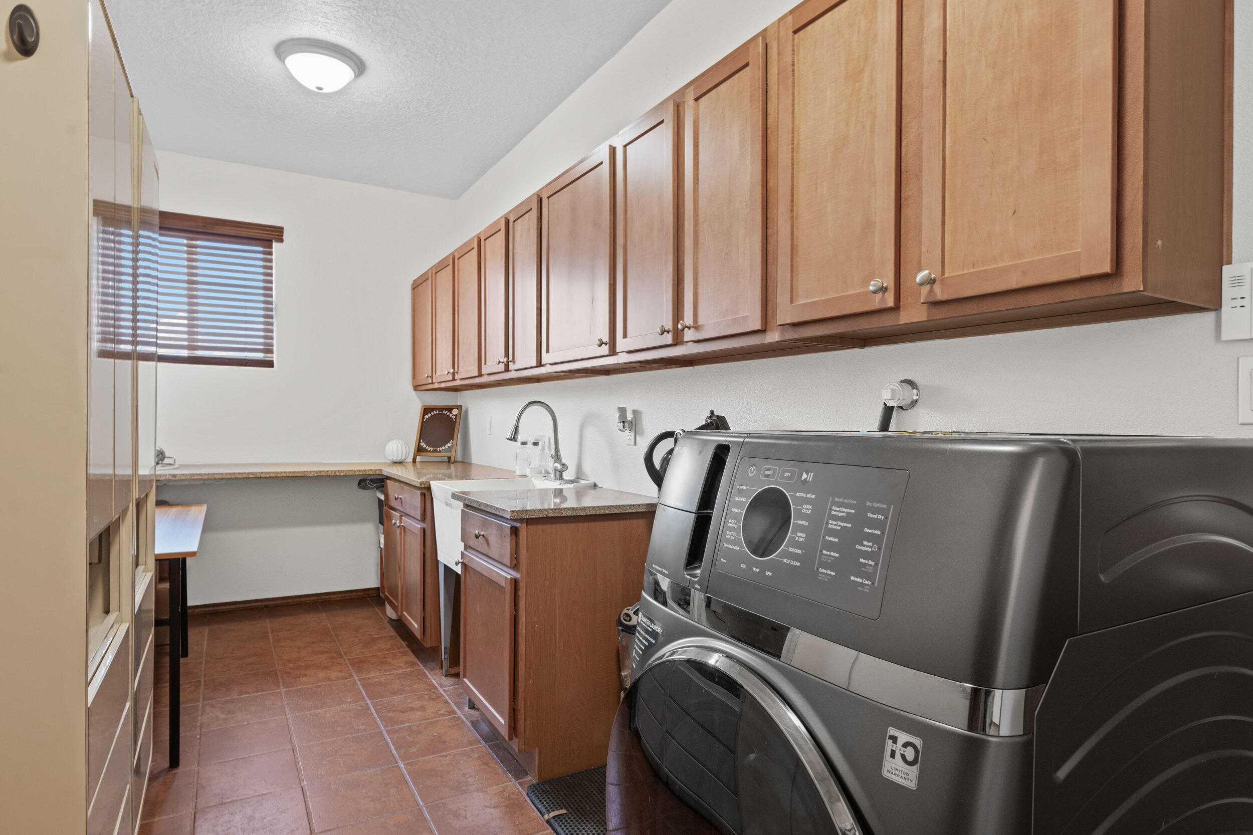 809 7th Street, Rio Rancho, New Mexico image 47