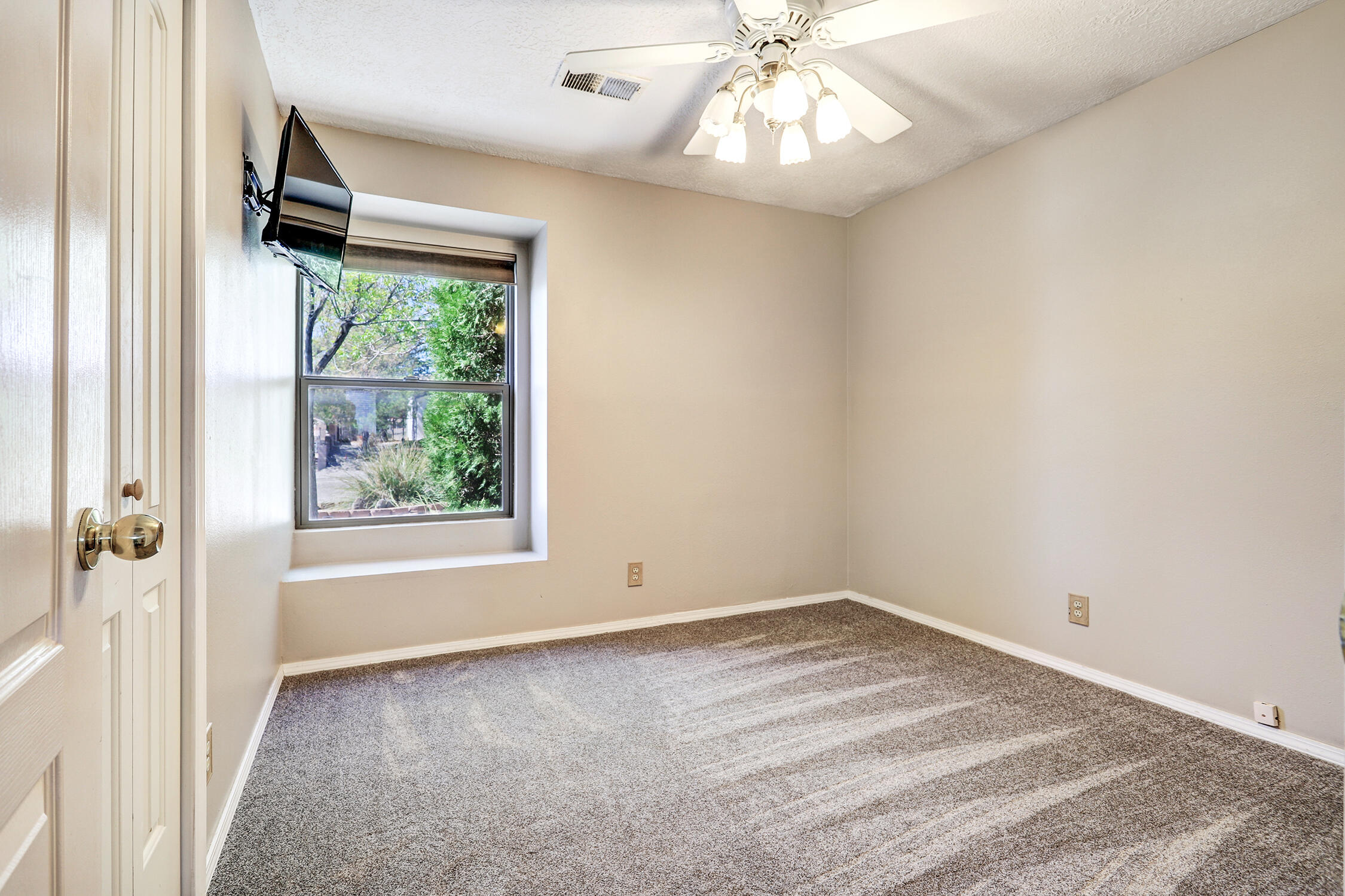 2532 Wheeler Peak Drive, Rio Rancho, New Mexico image 15