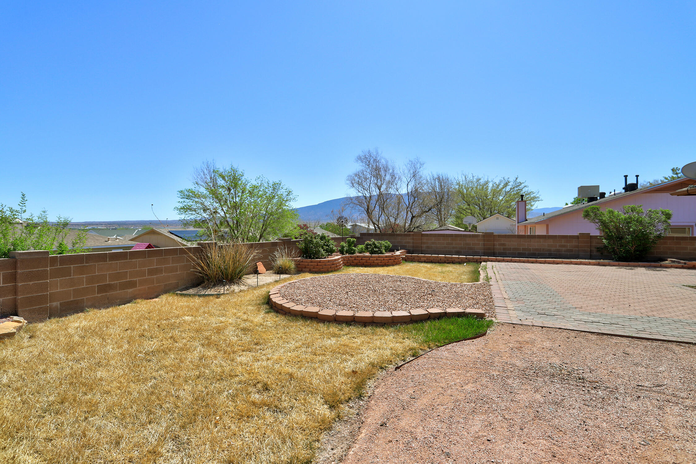 2532 Wheeler Peak Drive, Rio Rancho, New Mexico image 19