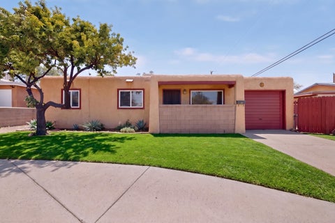 Homes For Sale - 11604 Rosemont Avenue<br/> Bernalillo County, Albuquerque, NM 87112