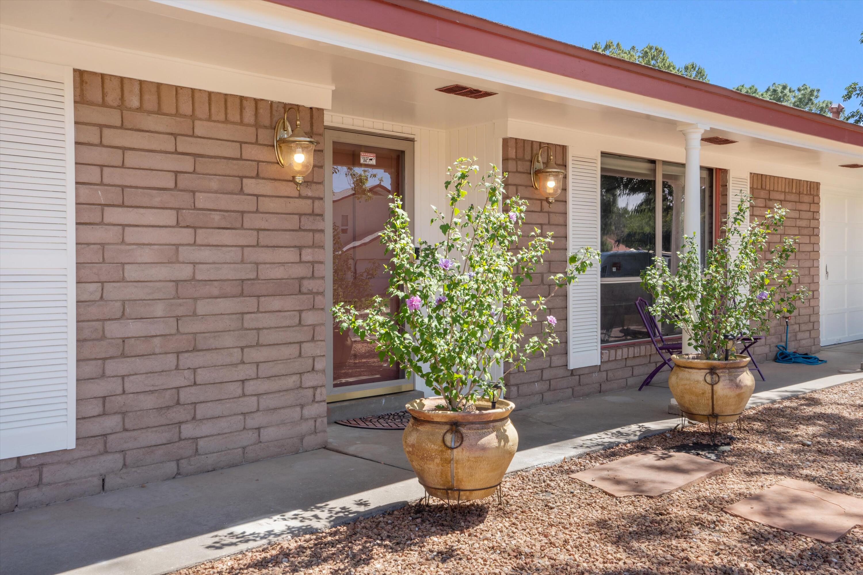 4612 SHERWOOD Street NE