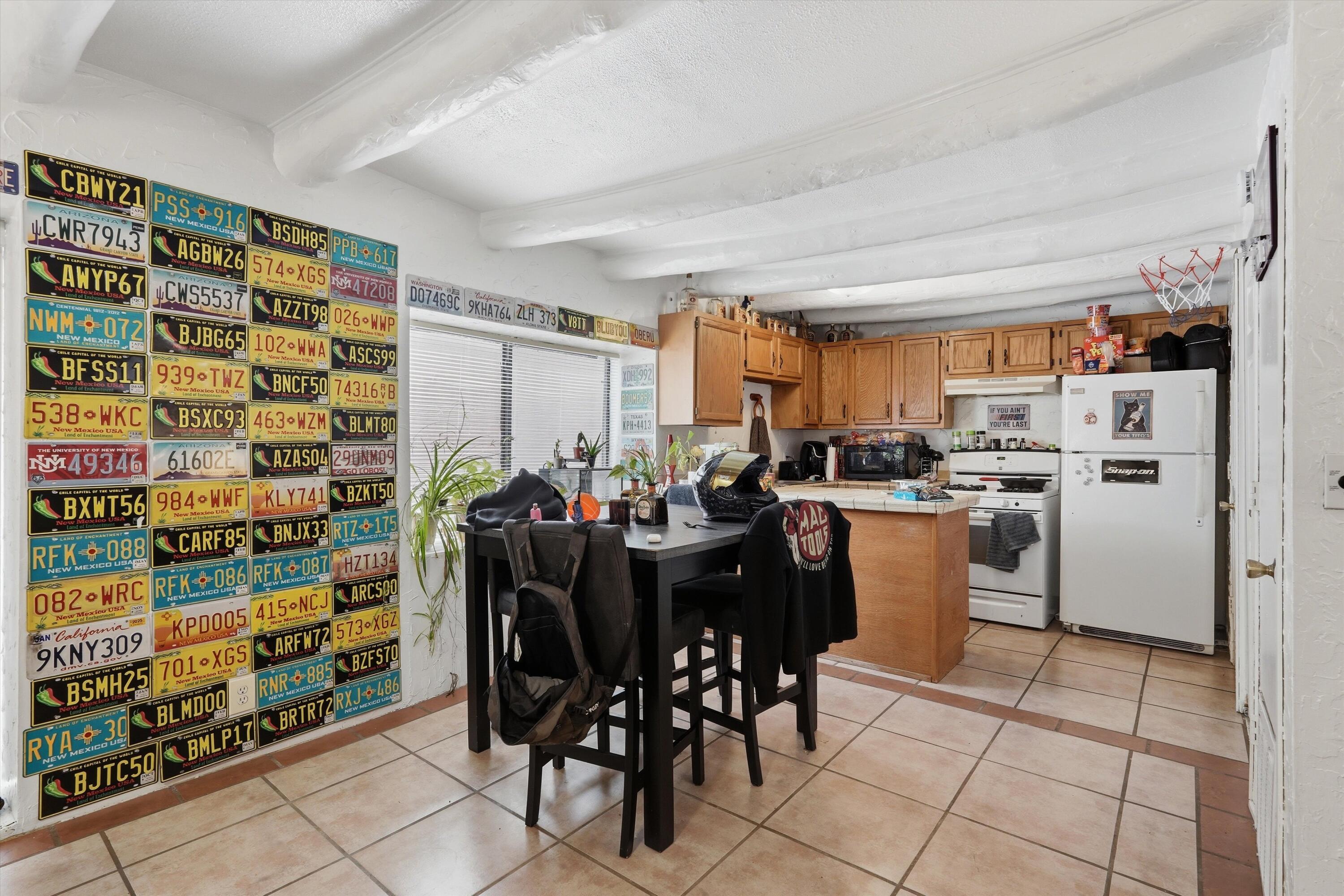 325 San Andres Avenue NW