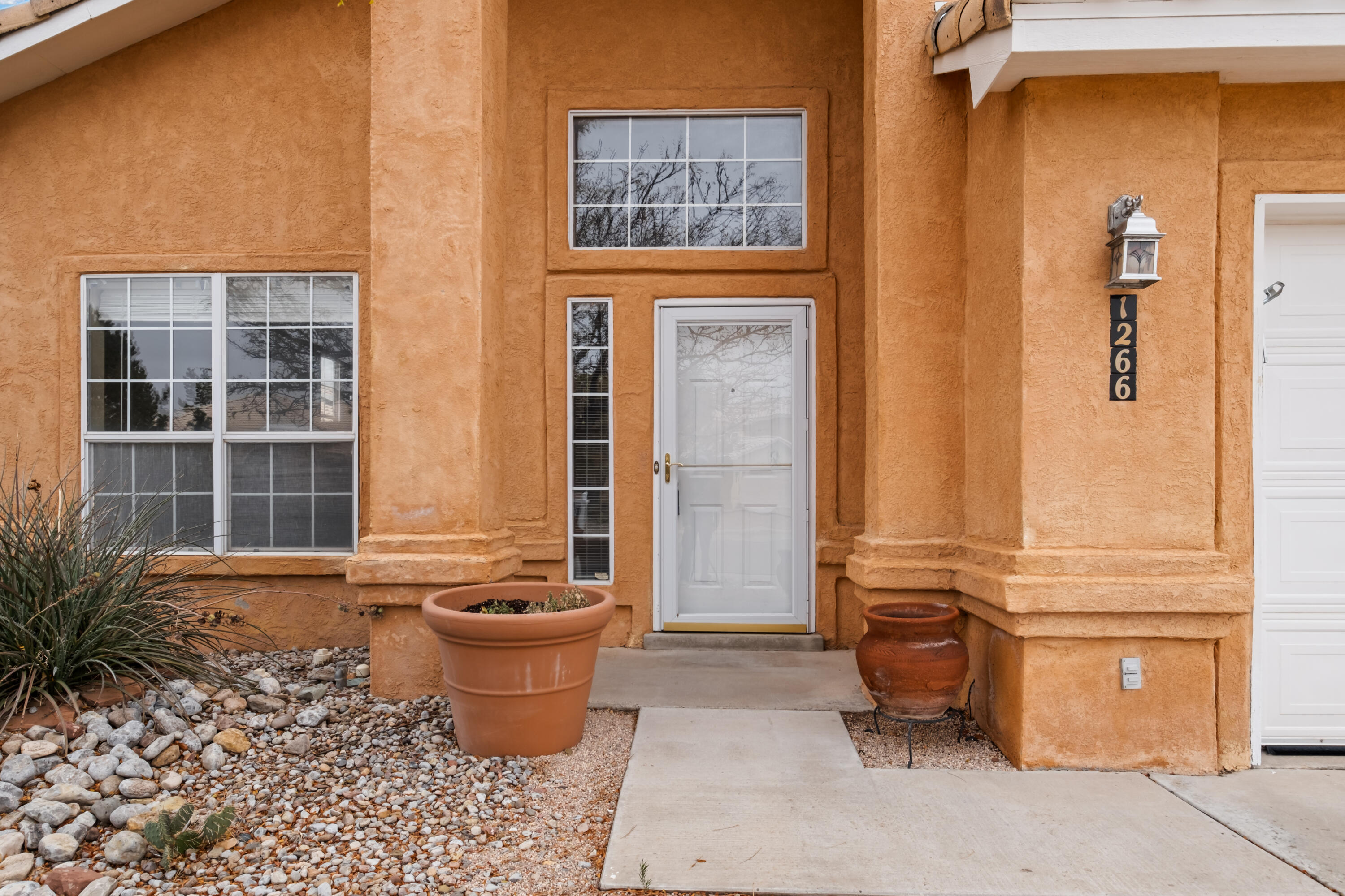 1266 Snowflake Court, Rio Rancho, New Mexico image 2