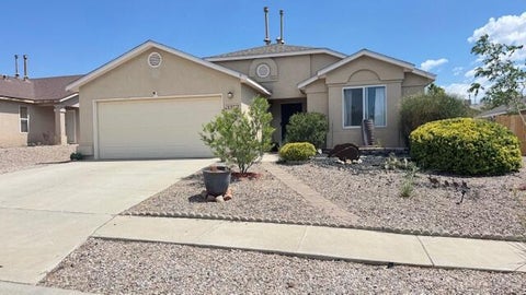 Photo of 5723 Aida Road NW, Albuquerque, NM 87114 (MLS # 1105647)