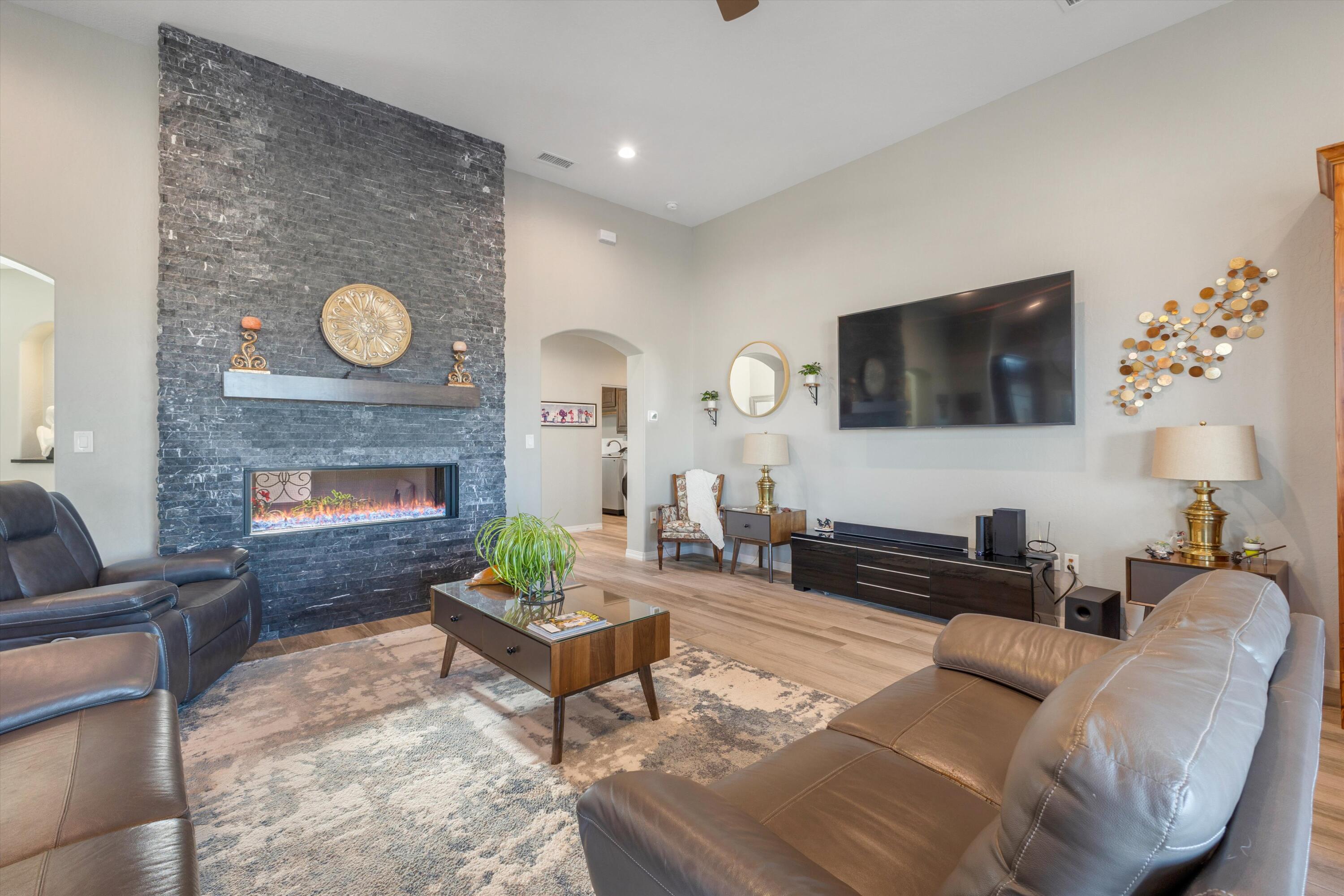 704 Gregg Road NE