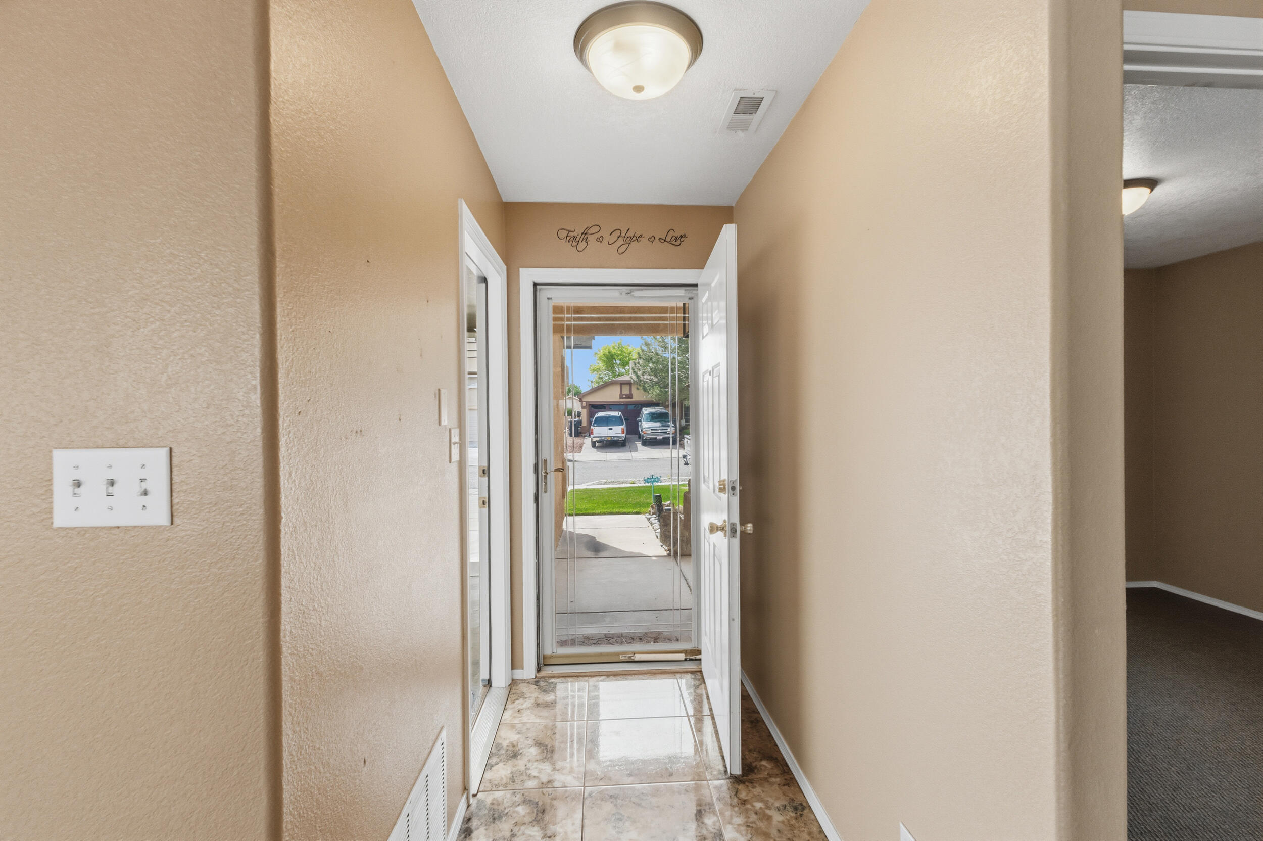 463 Burton Meadows Drive NE