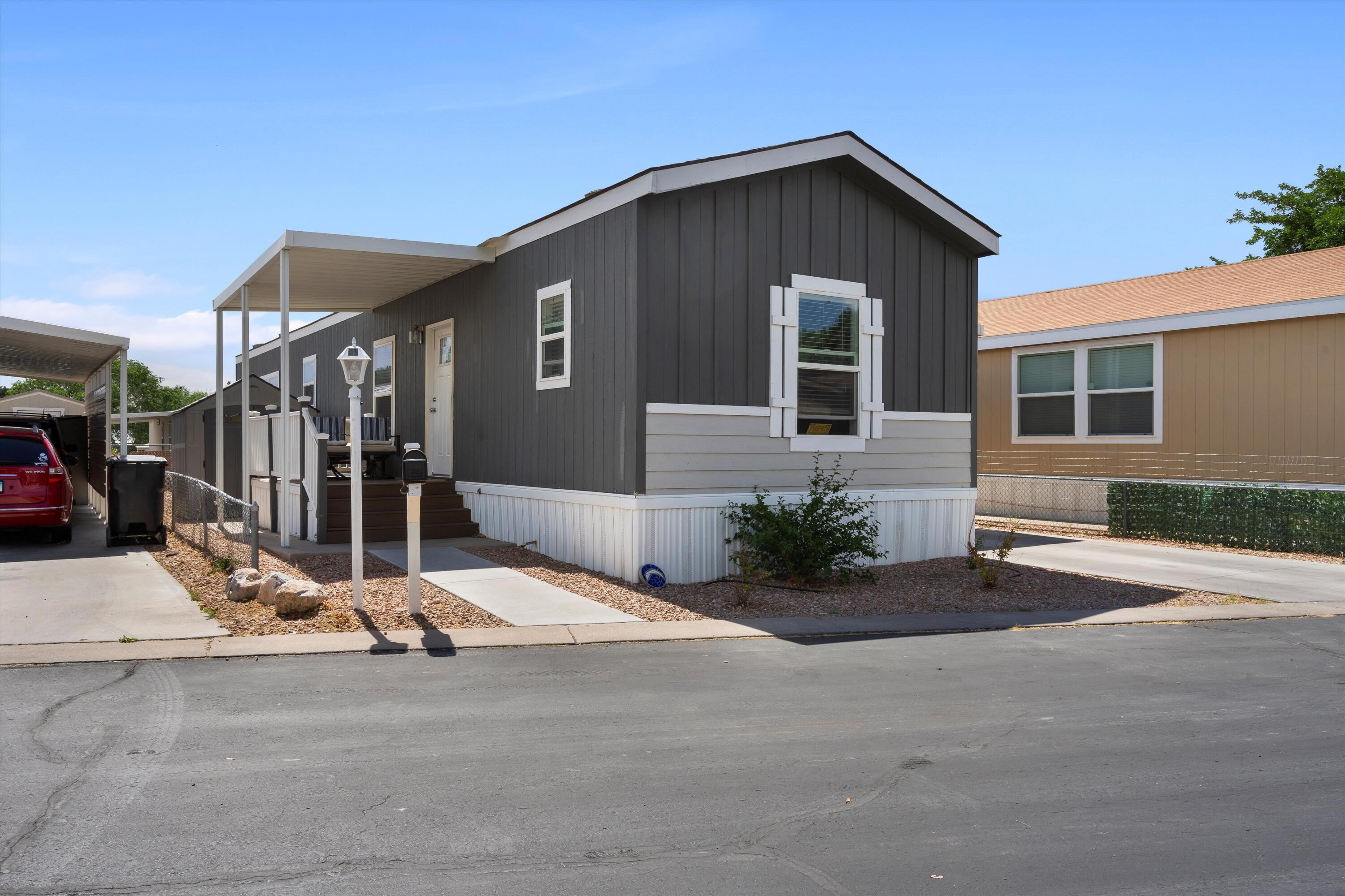 625 Fox Lane, Albuquerque, New Mexico image 1