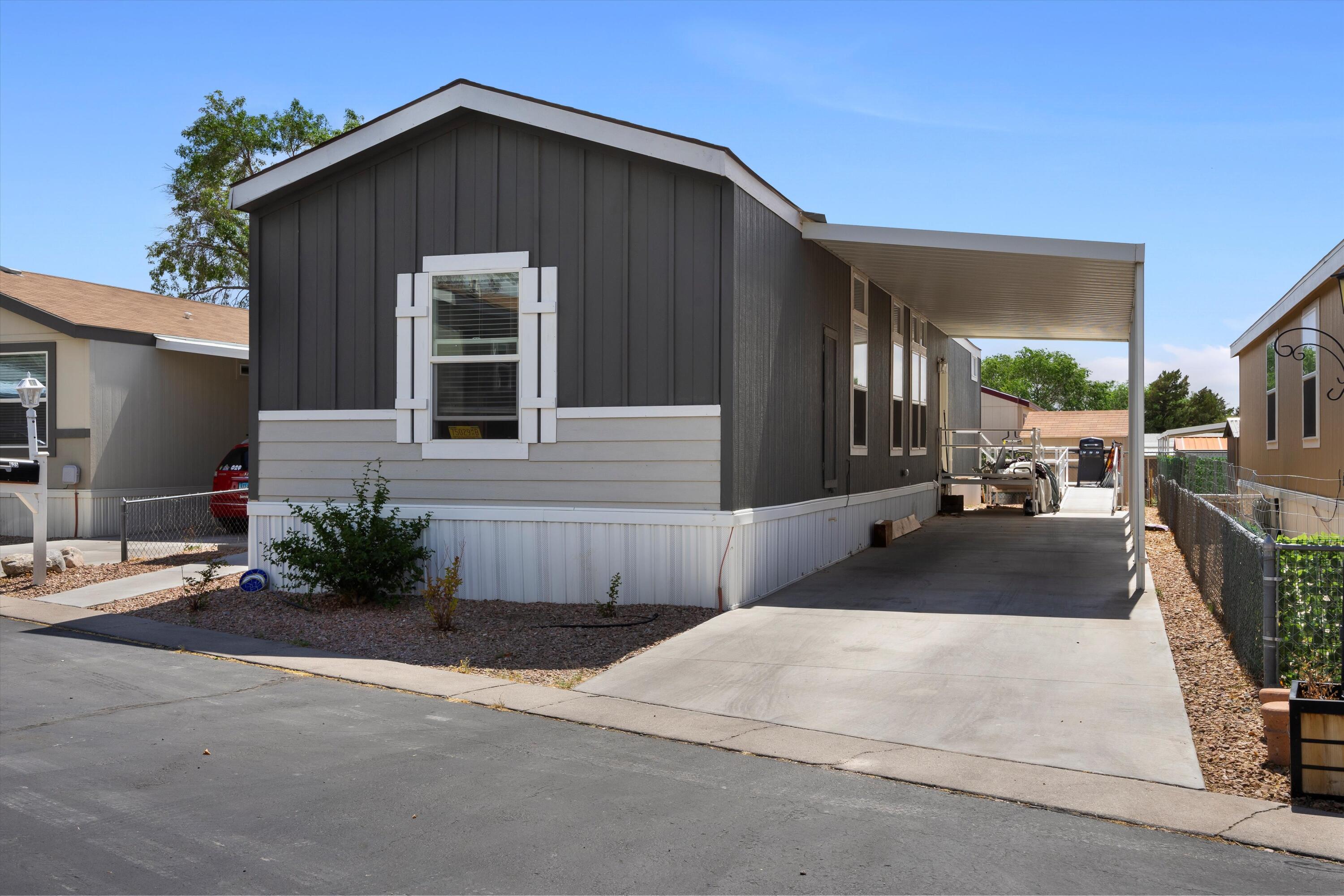 625 Fox Lane, Albuquerque, New Mexico image 19