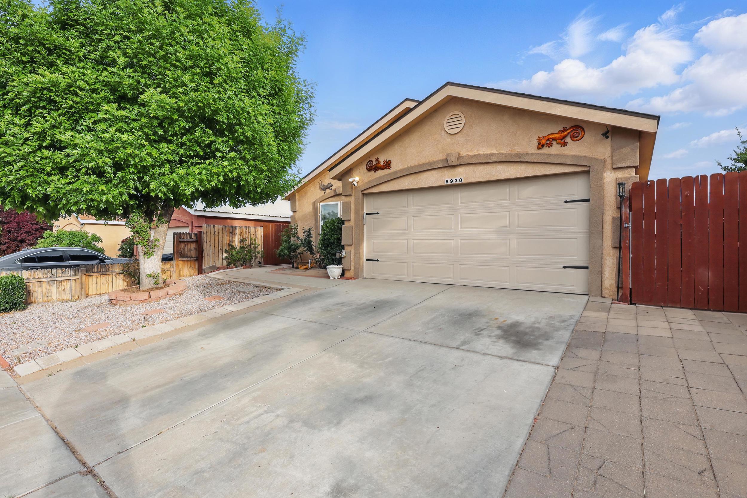 8930 Thor Road, Albuquerque, New Mexico image 2