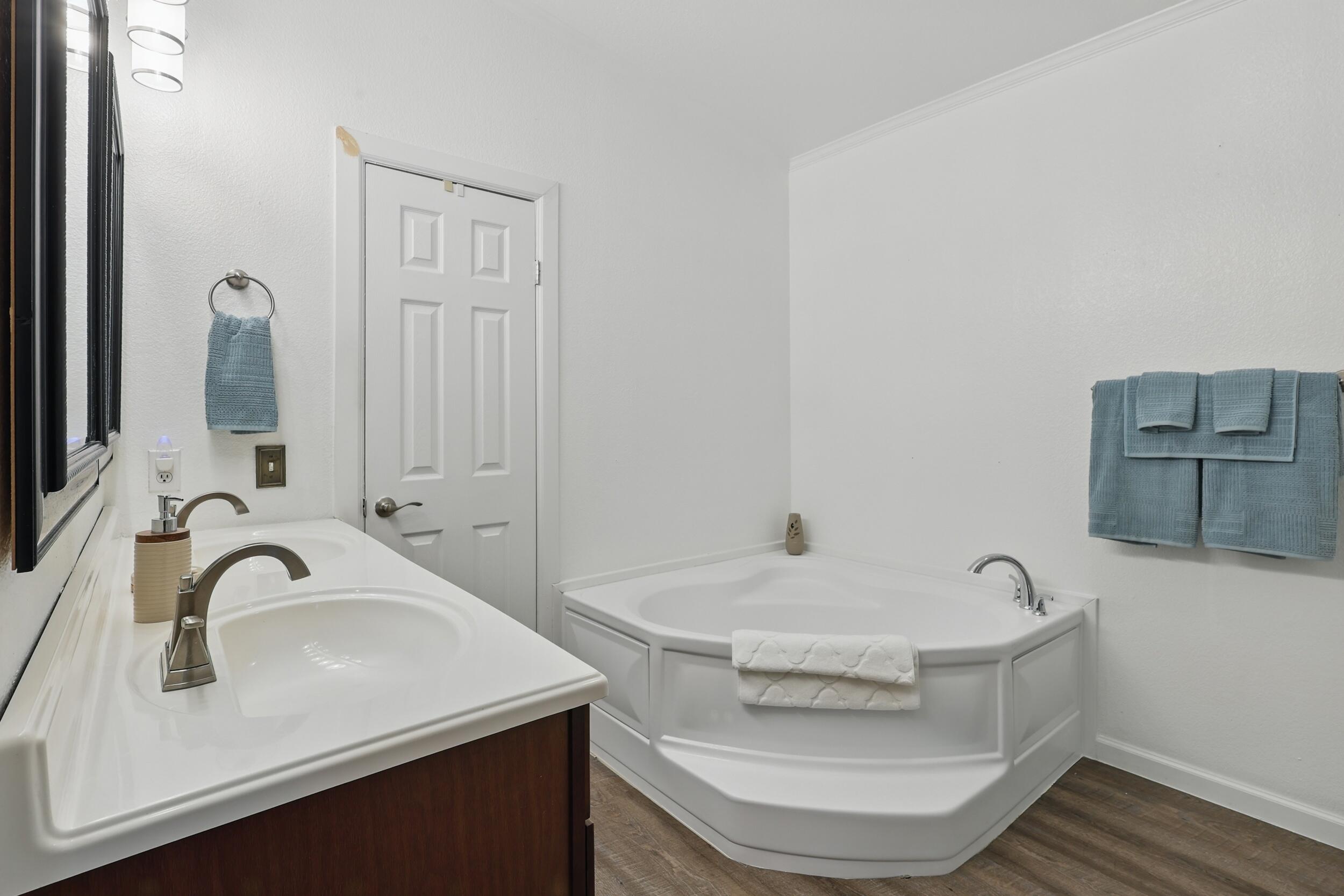 8930 Thor Road, Albuquerque, New Mexico image 15