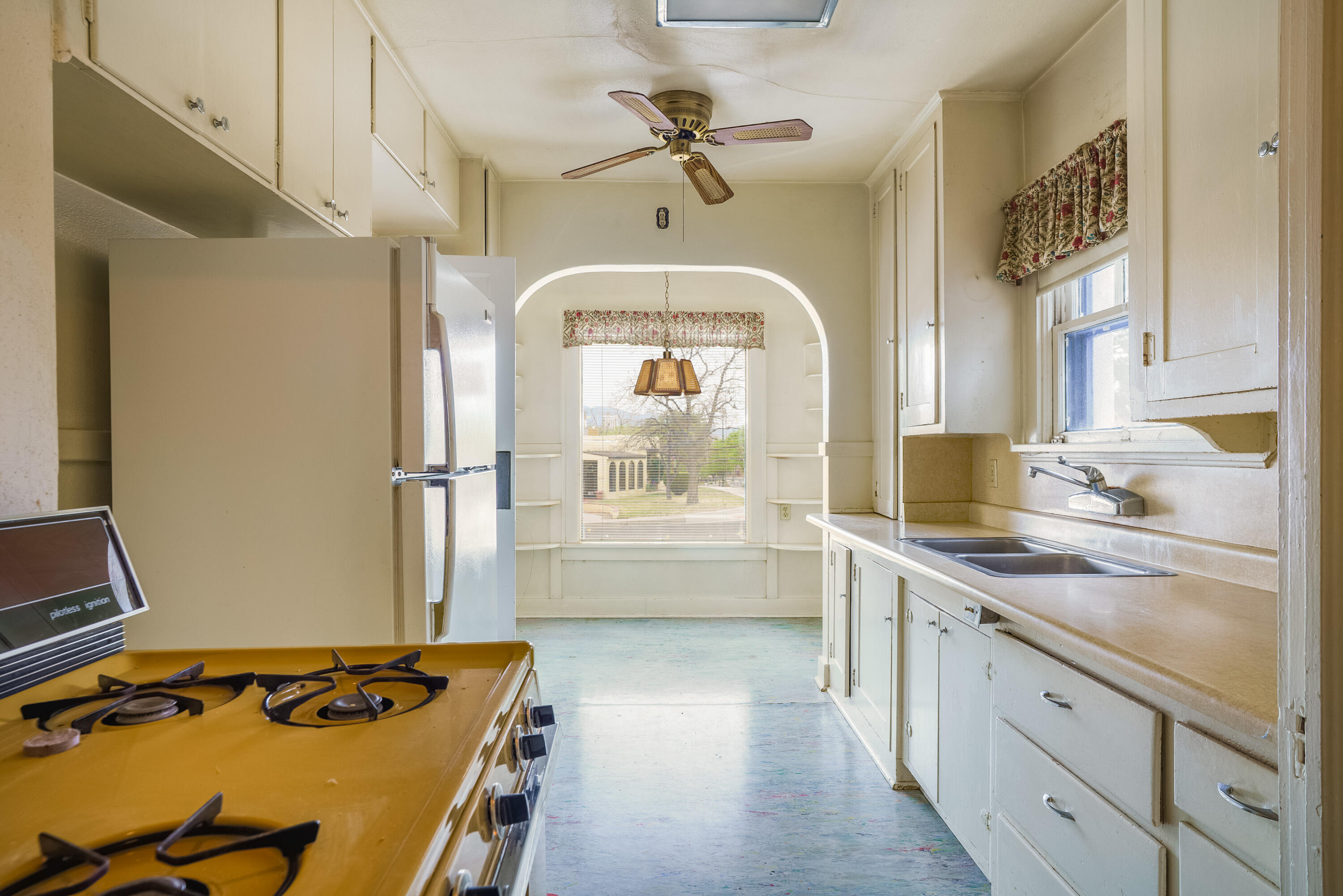 219 Solano Drive, Albuquerque, New Mexico image 11