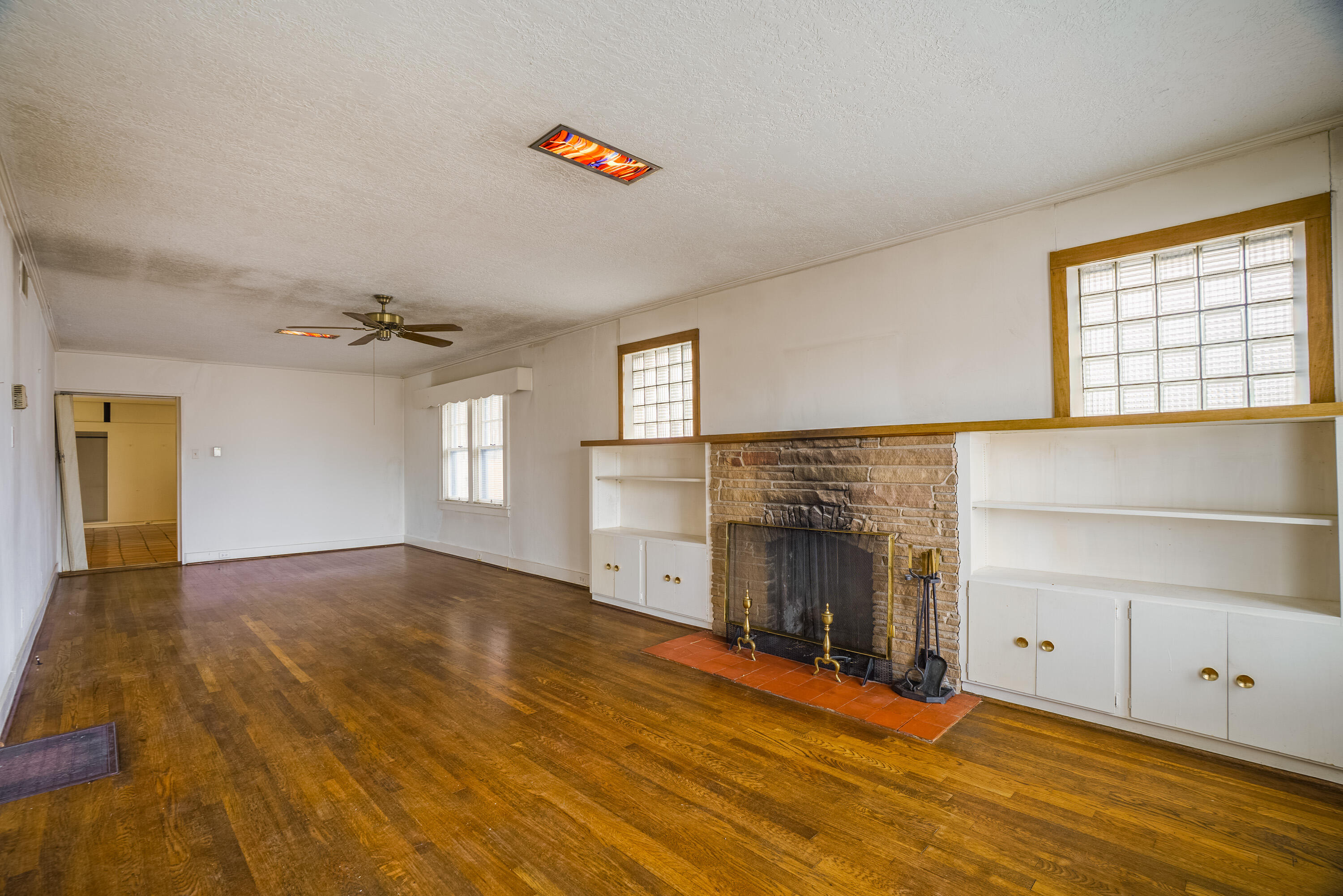 219 Solano Drive, Albuquerque, New Mexico image 4