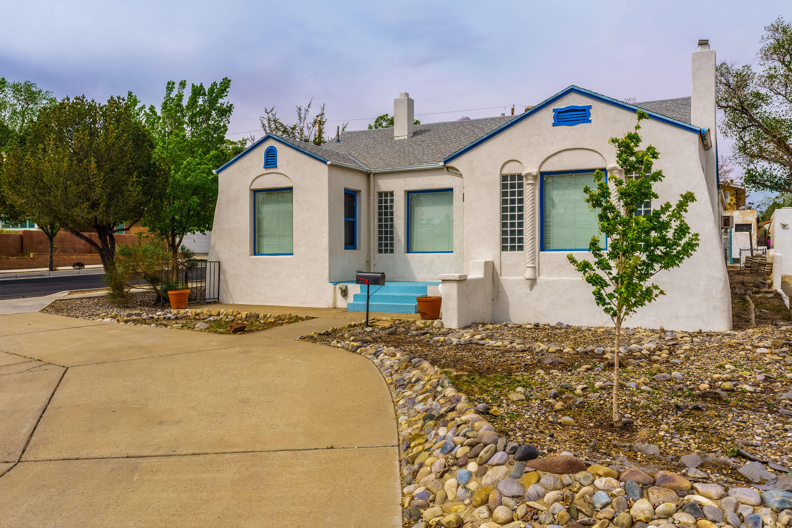219 Solano Drive, Albuquerque, New Mexico image 1