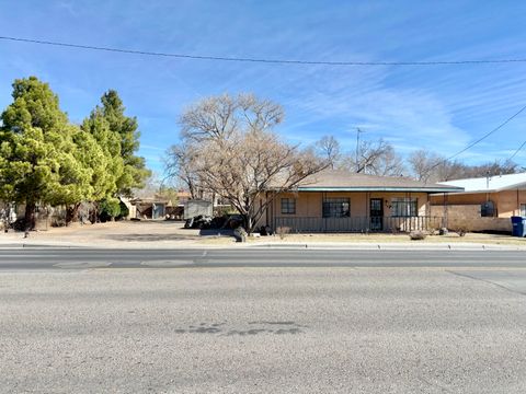 Photo of 444 Main Street NW, Los Lunas, NM 87031 (MLS # 1099099)