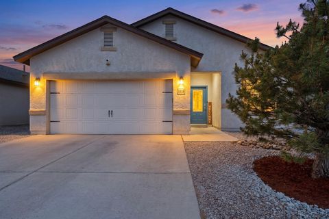 Homes For Sale - 1818 Buckskin Loop<br/> Rio Rancho, NM 87144