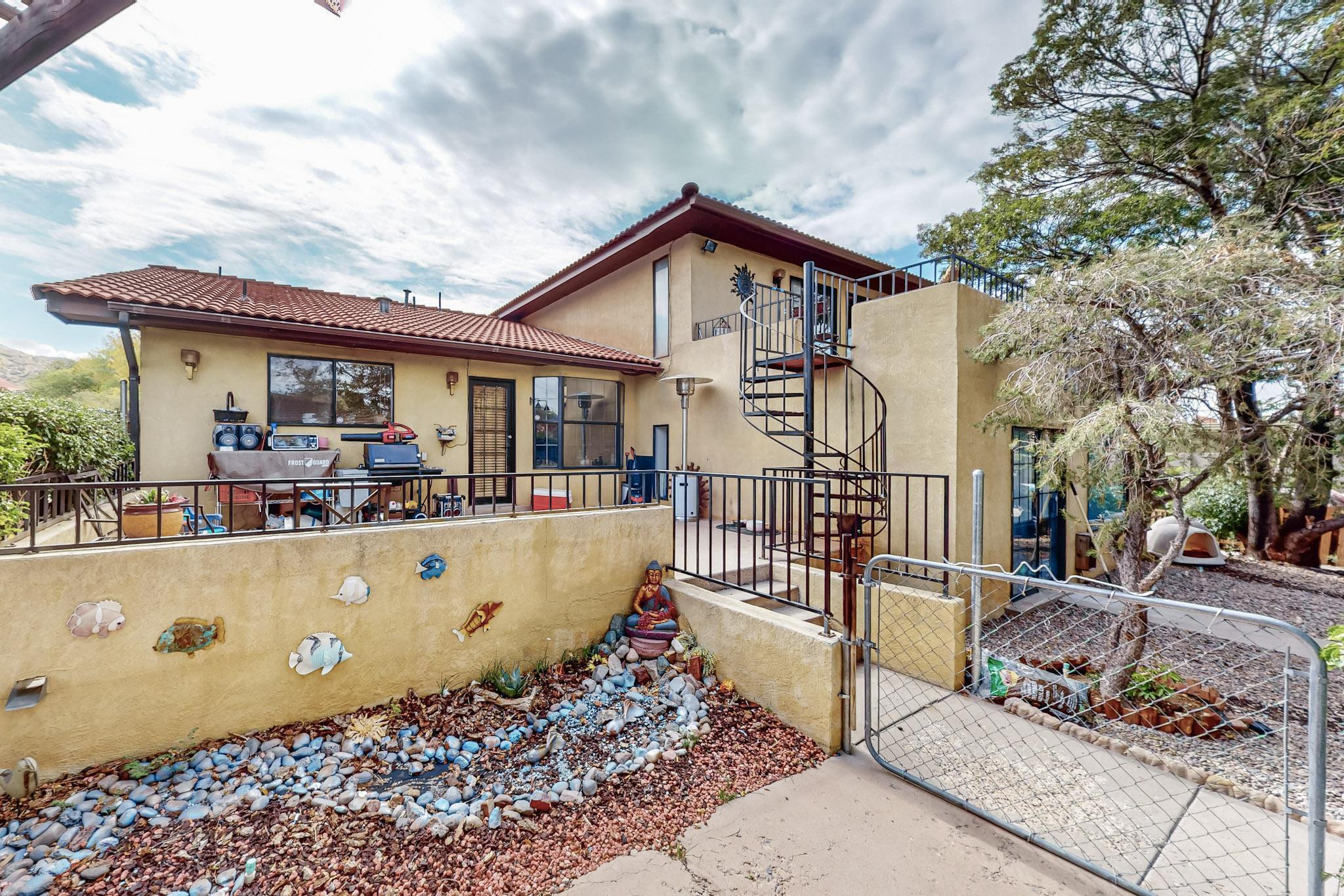 441 Monte Largo Drive NE