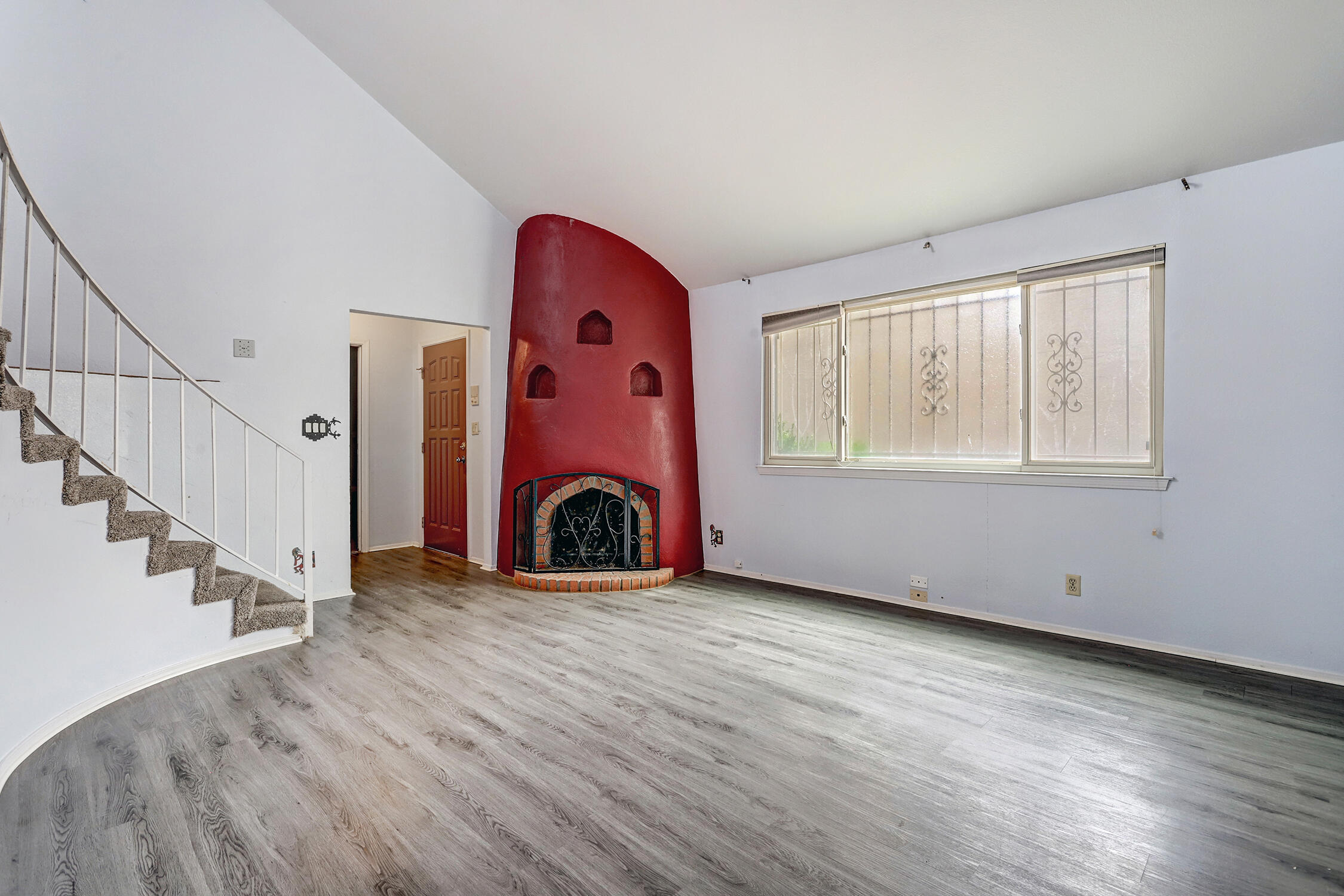 5319 Saratoga Drive NW