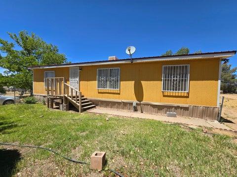 Mobile Home For Sale - 1 Santa Monica Avenue<br/> Los Lunas, NM 87031