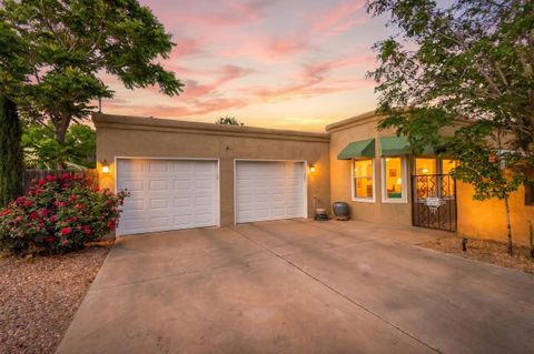 Photo of 901 Ortega Road NW, Albuquerque, NM 87114 (MLS # 1103550)