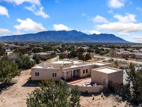 19 Roadrunner Trail Placitas NM 87043