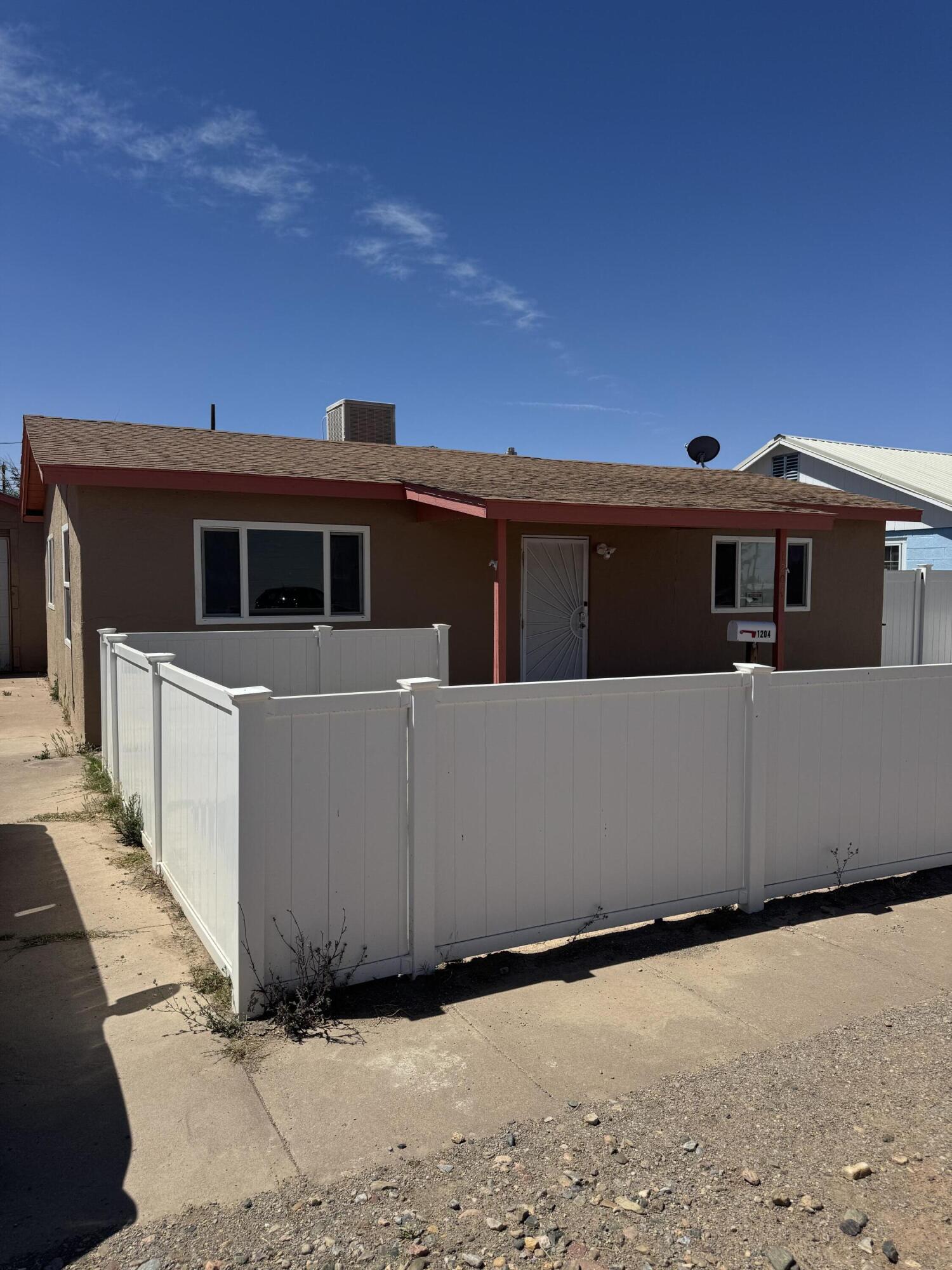 1204 Catalina Lane, Alamogordo, New Mexico image 2