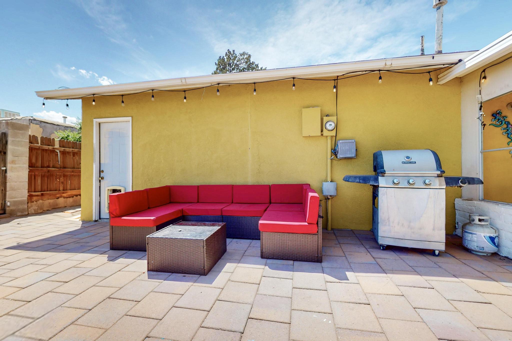 802 Gral Trevino Drive, Rio Rancho, New Mexico image 41