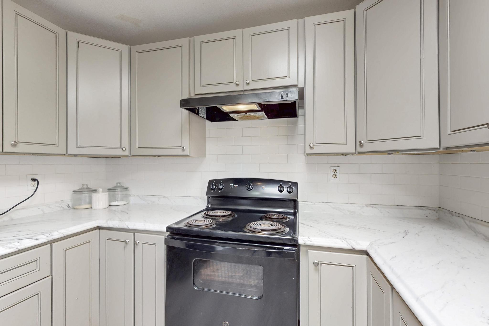 802 Gral Trevino Drive, Rio Rancho, New Mexico image 24