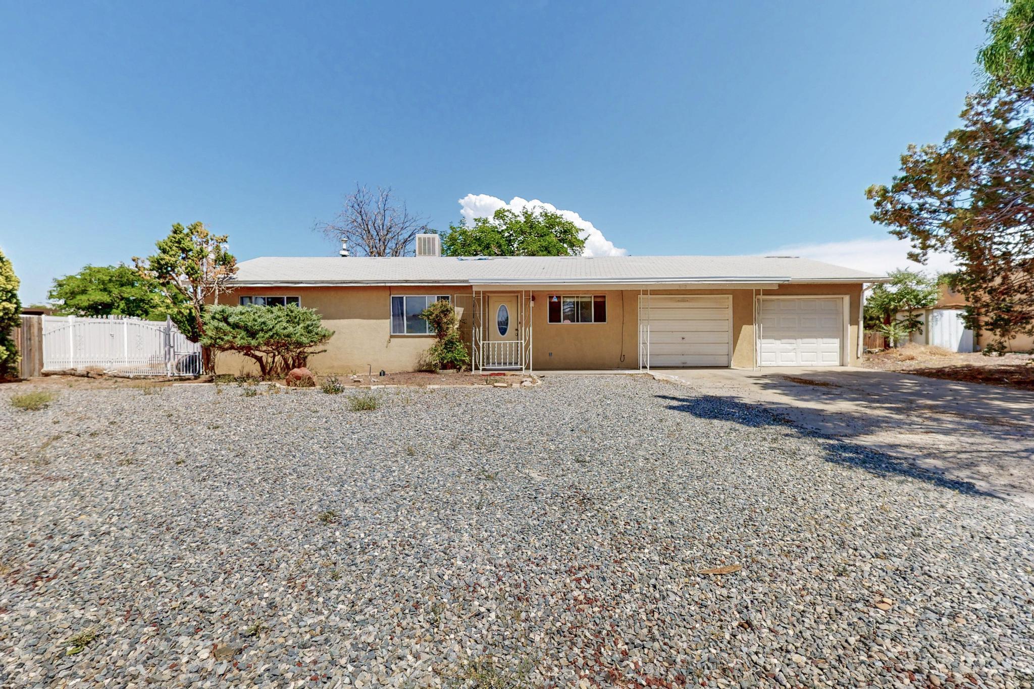 802 Gral Trevino Drive, Rio Rancho, New Mexico image 7