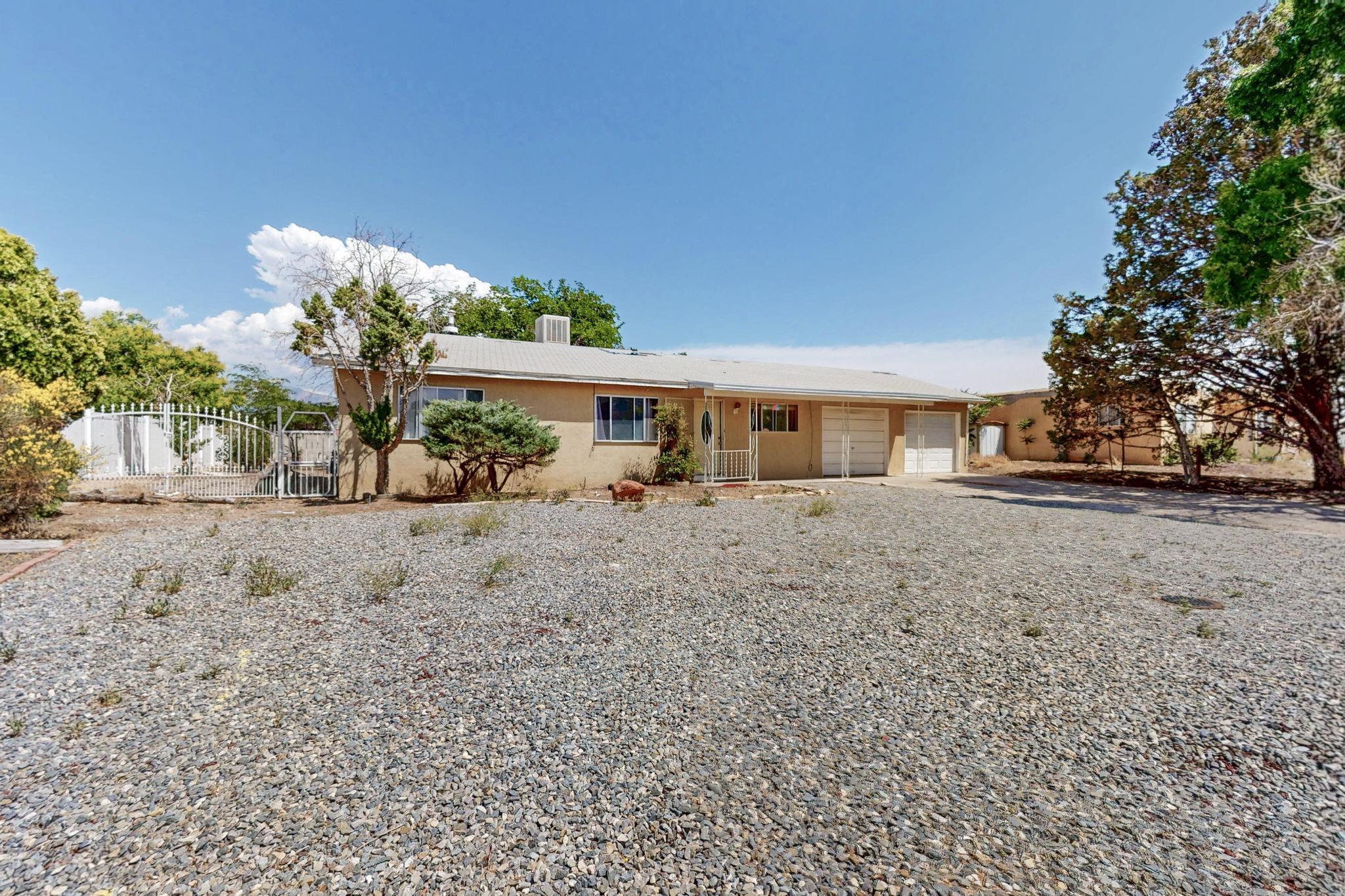 802 Gral Trevino Drive, Rio Rancho, New Mexico image 10