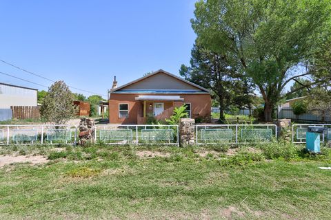 Photo of 250 Valle Grande Road, Bosque Farms, NM 87068 (MLS # 1093858)