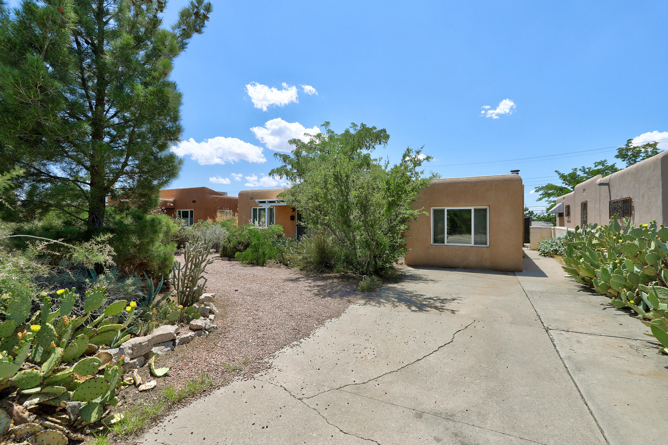 1725 Richmond Drive, Albuquerque, New Mexico image 3