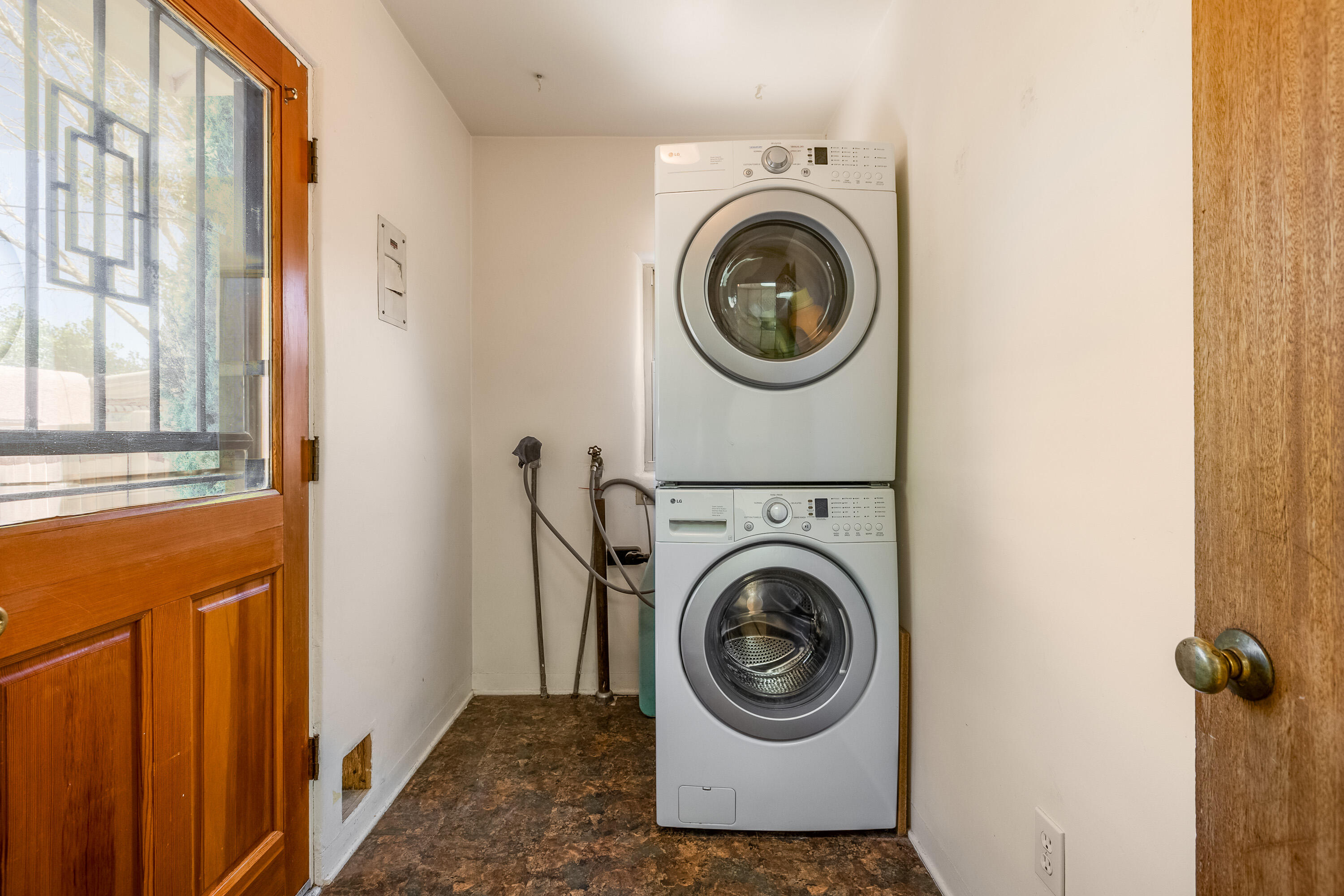 1009 Vassar Drive, Albuquerque, New Mexico image 19