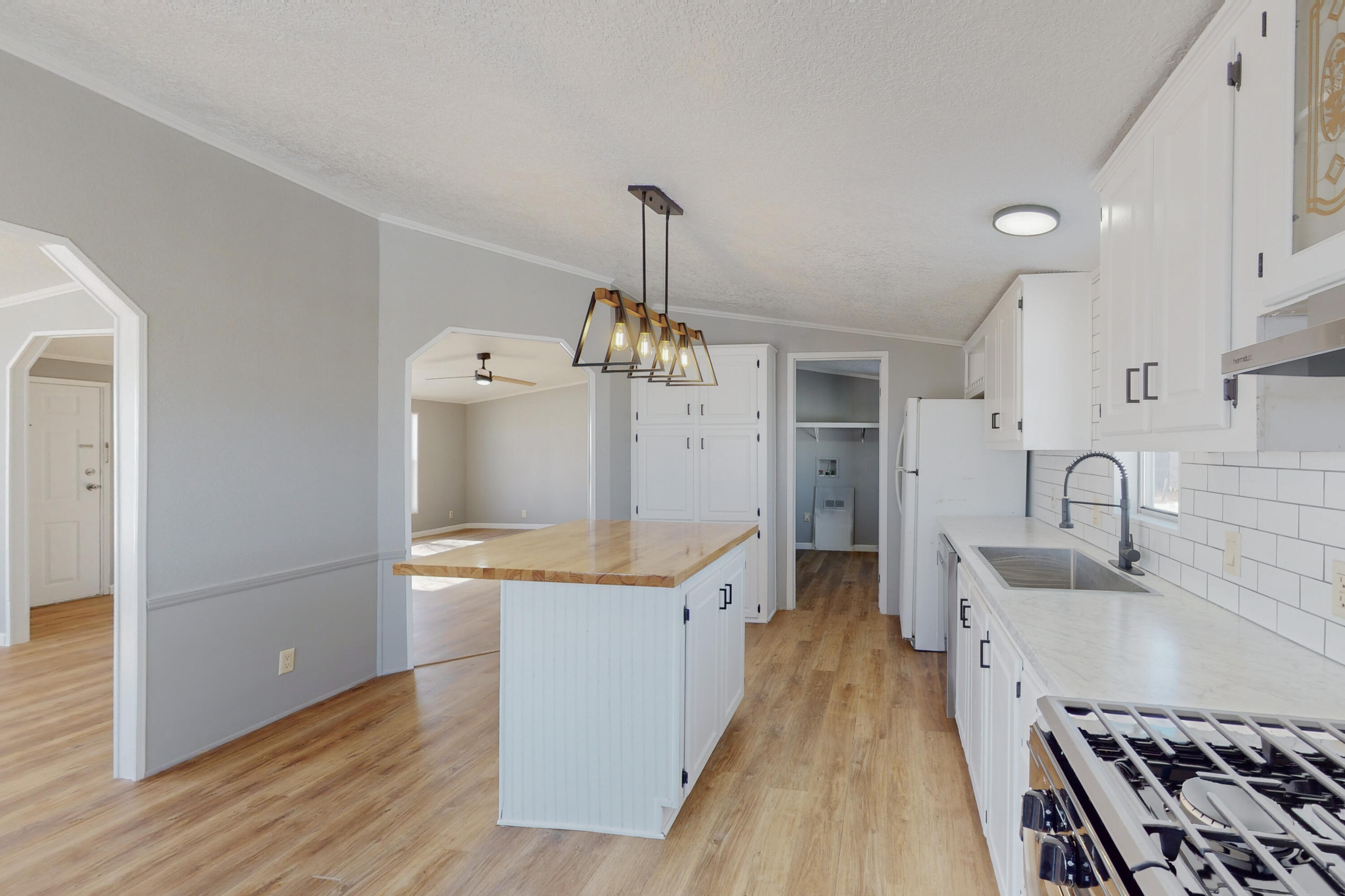 104 Caballo Avenue, Moriarty, New Mexico image 3