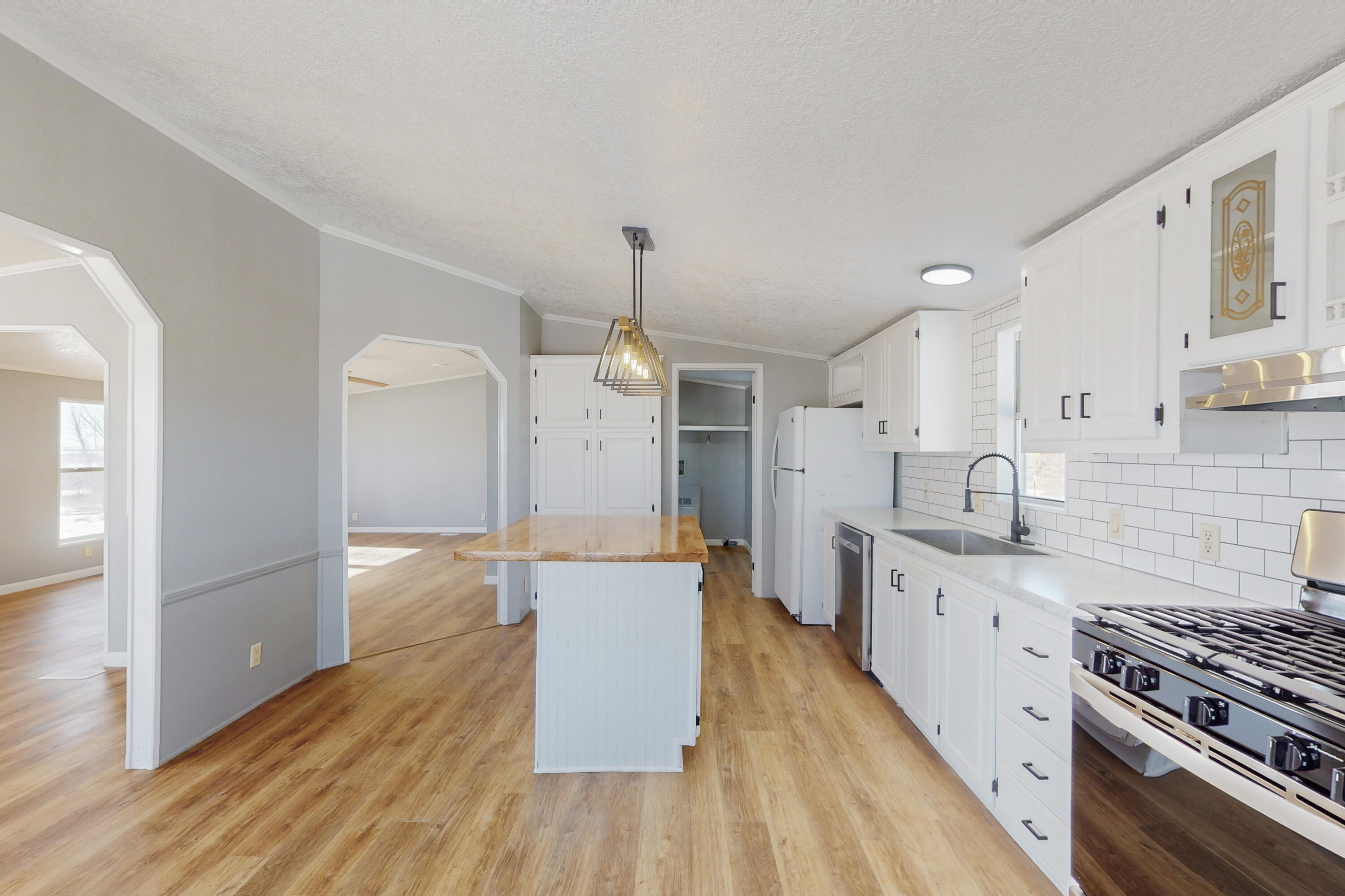 104 Caballo Avenue, Moriarty, New Mexico image 5