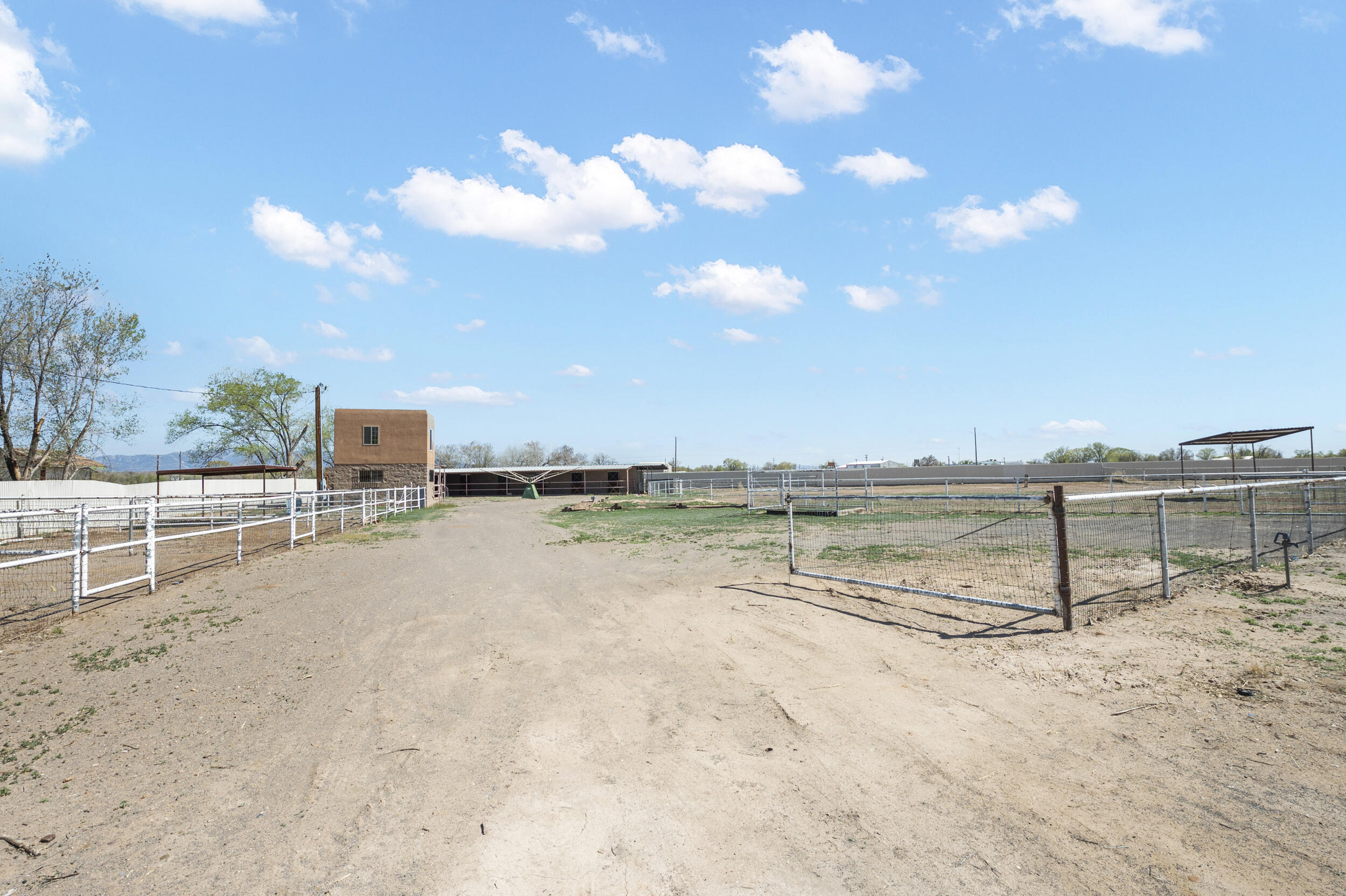 8 Tiara Lane, Belen, New Mexico image 24