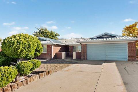 Photo of 5416 Hines Drive NE, Albuquerque, NM 87111 (MLS # 1093851)
