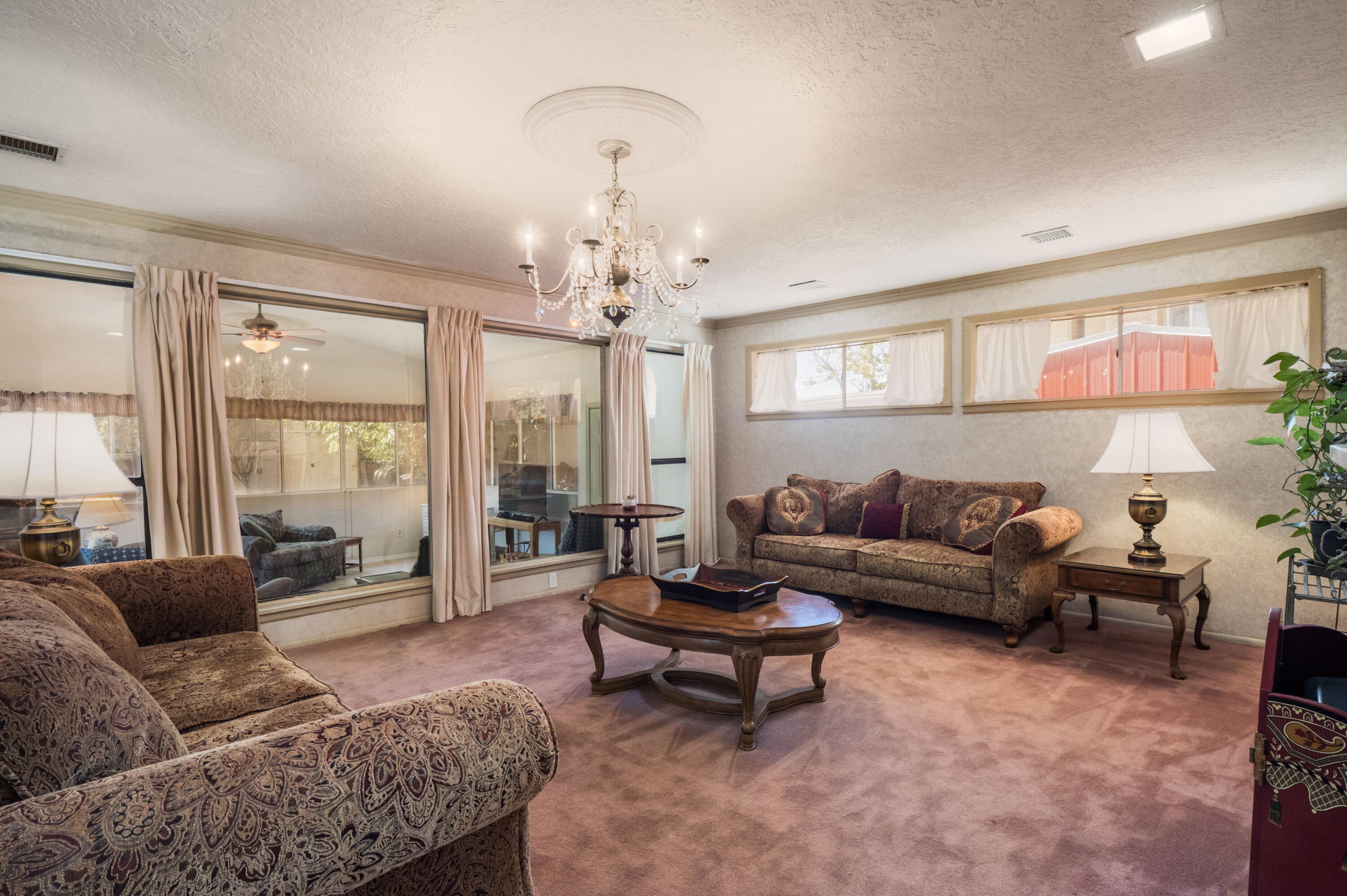 411 Schmidt Place SW