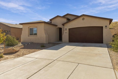 Photo of 4837 Guadalupe Peak Street SW, Los Lunas, NM 87031 (MLS # 1112250)