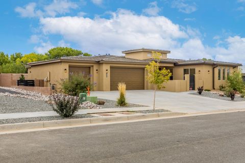 Photo of 228 LAVENDER Place NW, Albuquerque, NM 87113 (MLS # 1090714)
