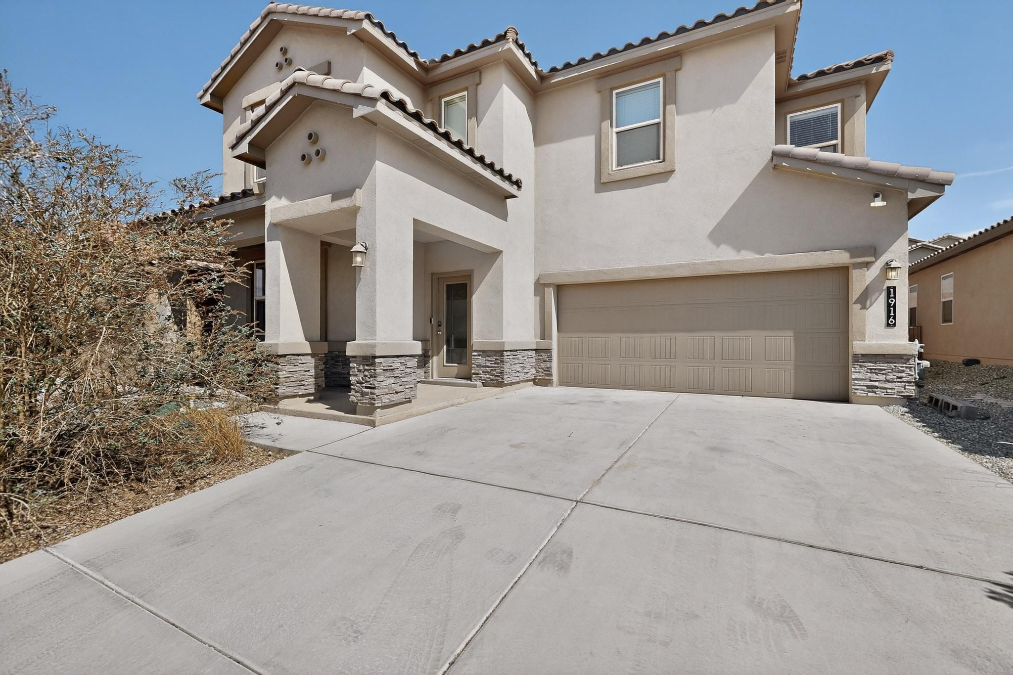 1916 Hubbard Street SE