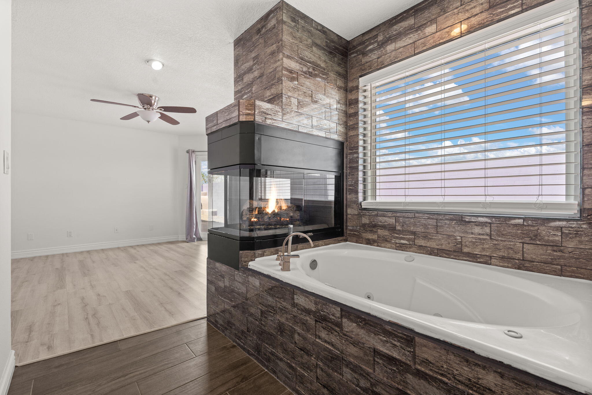4227 New Vistas Court, Albuquerque, New Mexico image 35