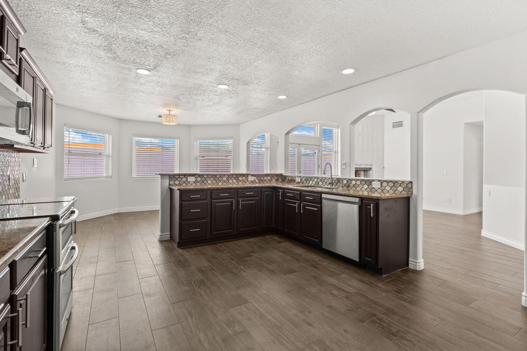 4227 New Vistas Court, Albuquerque, New Mexico image 18