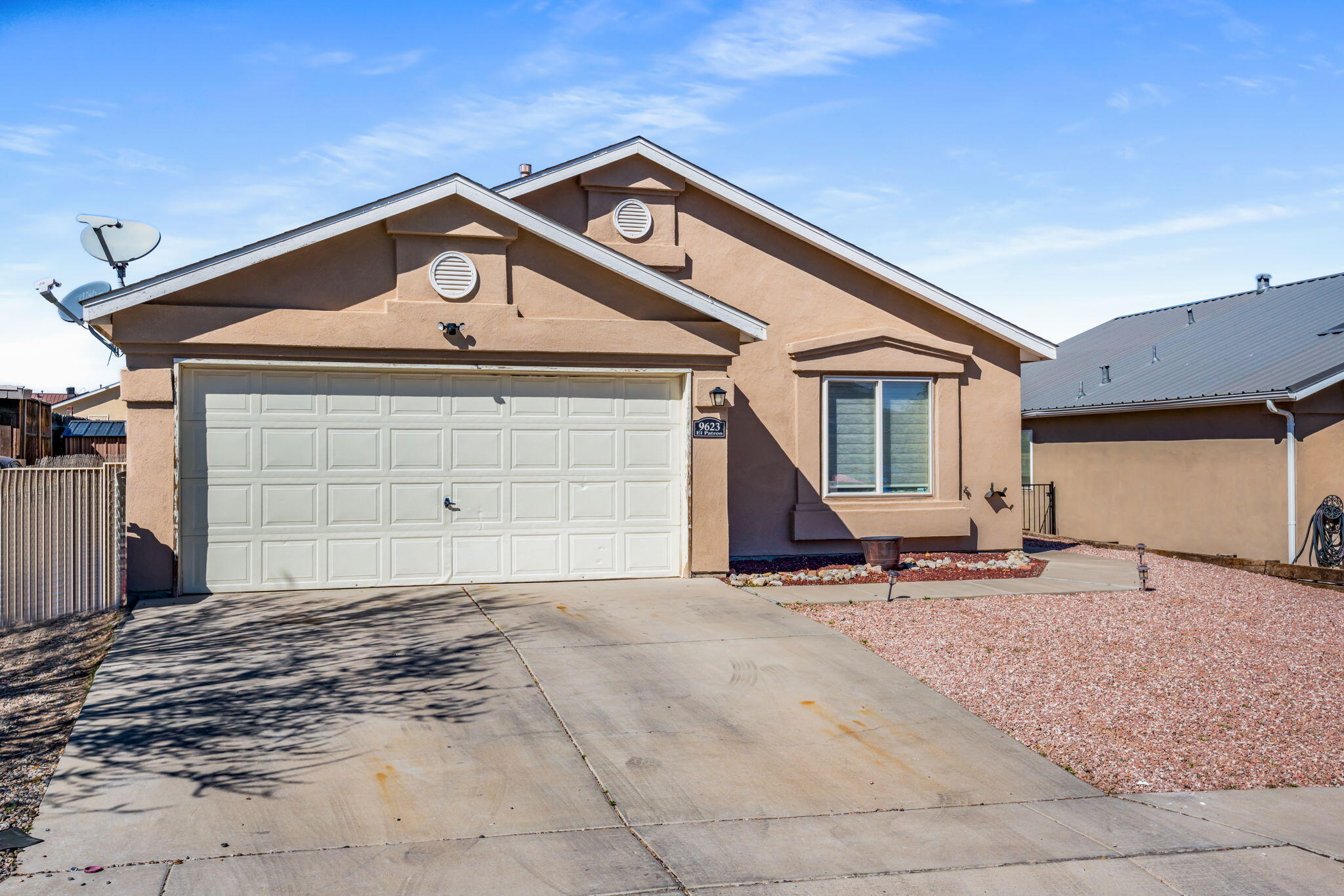9623 El Patron Road SW