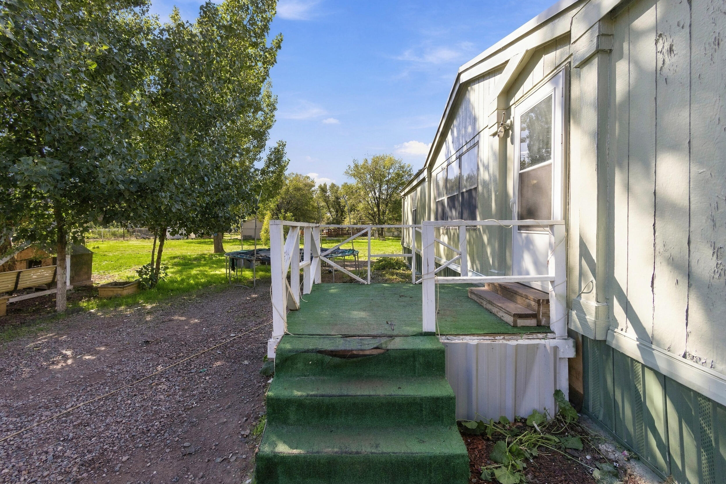 5 Selleck Road