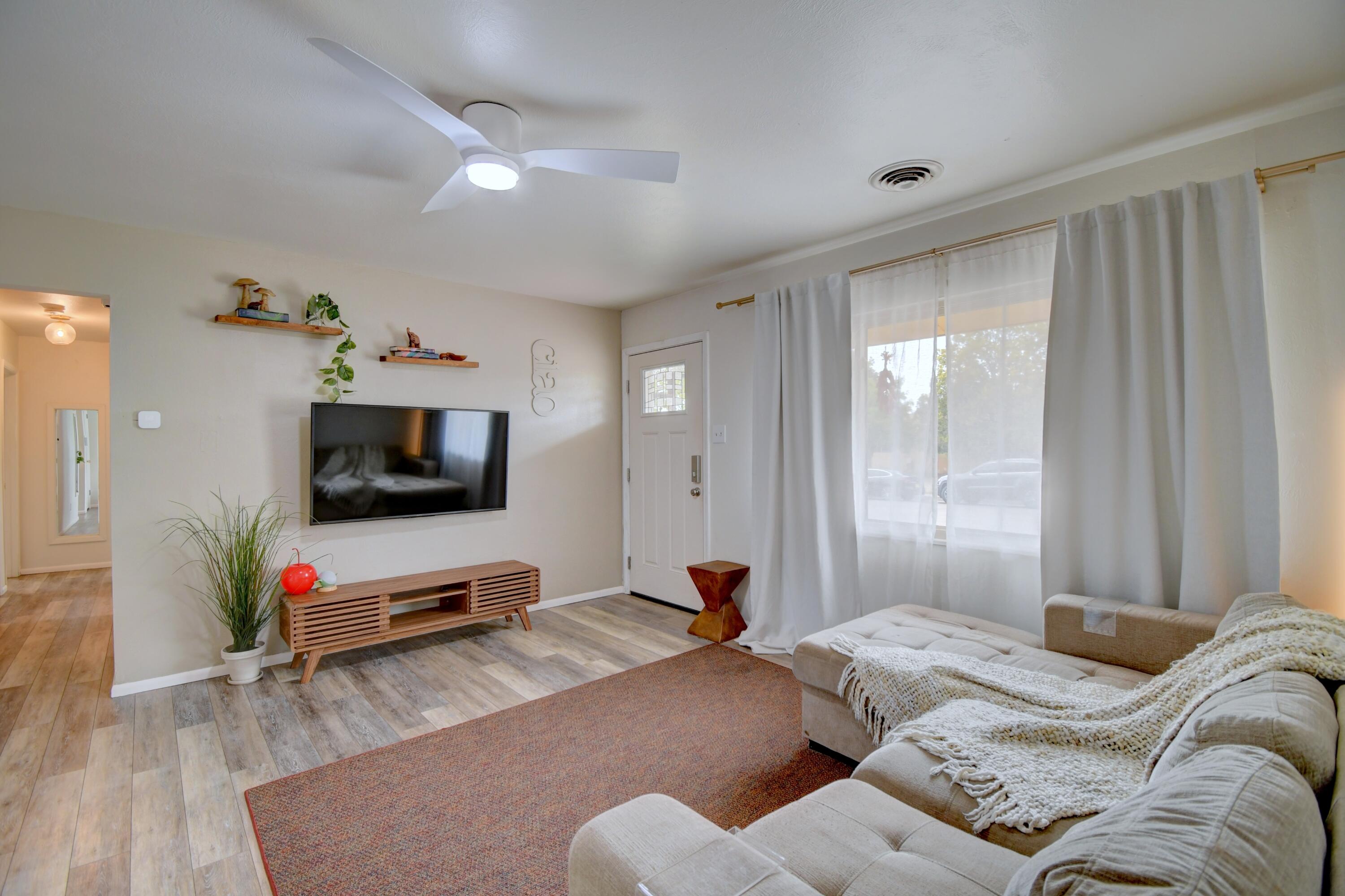 1020 Westerfeld Drive, Albuquerque, New Mexico image 3