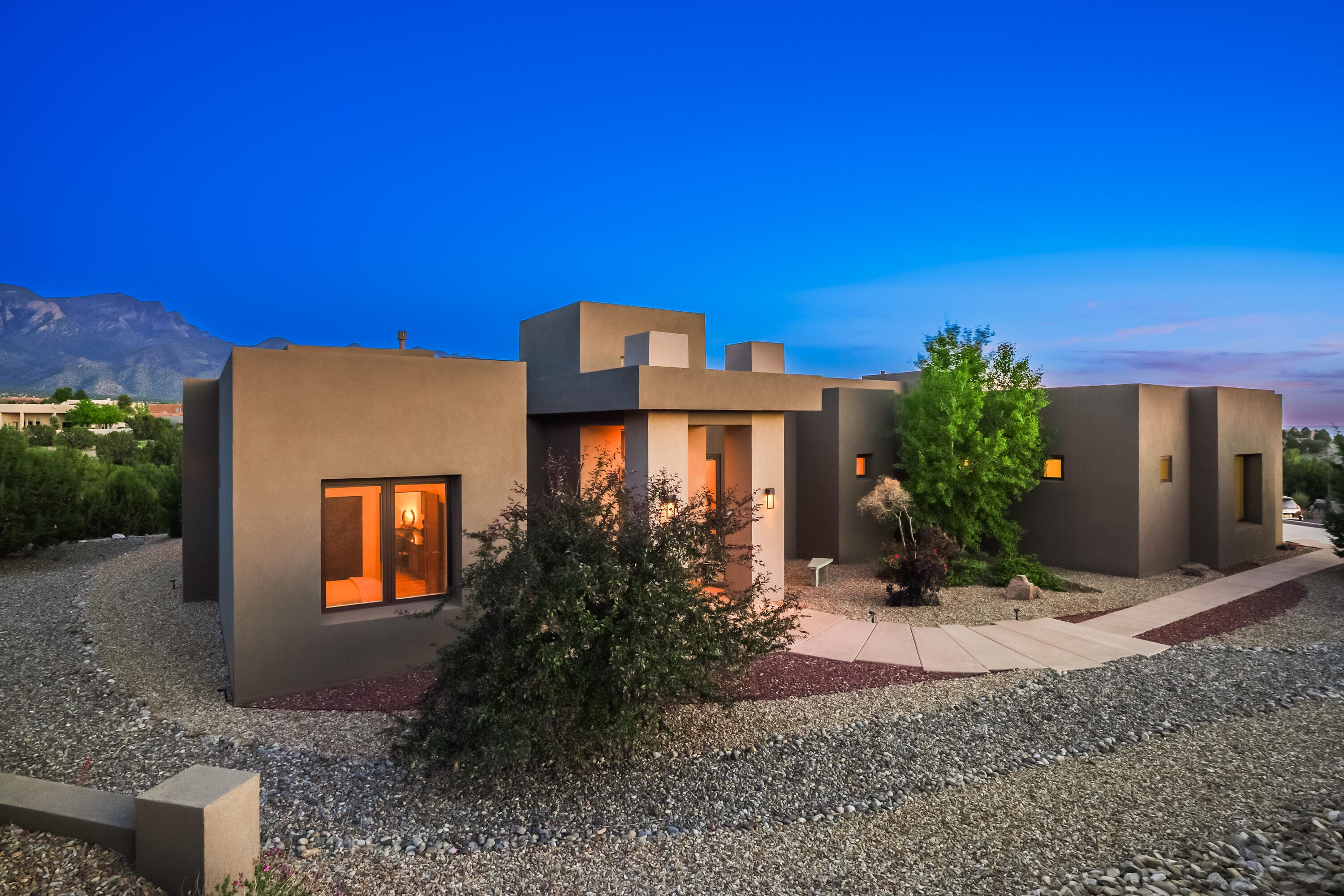 11 Tiwa Trail, Placitas, New Mexico image 4